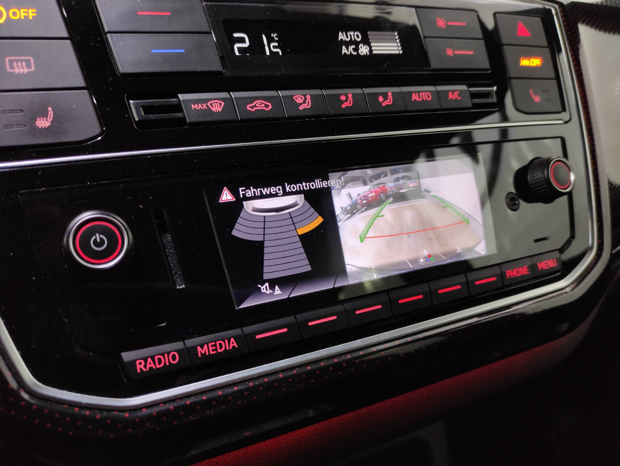 listing desktop thumbnail image 10