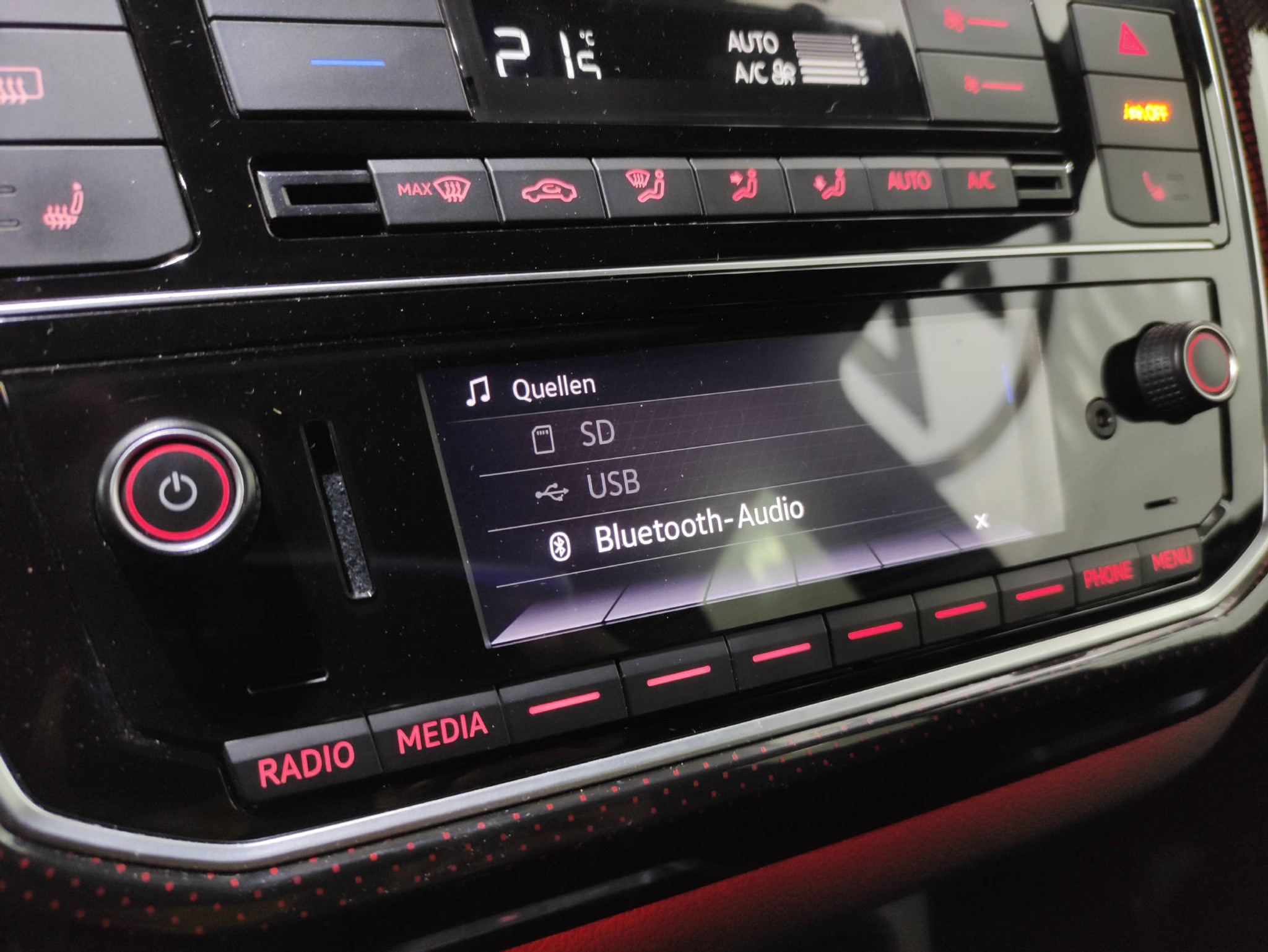 listing desktop thumbnail image 9