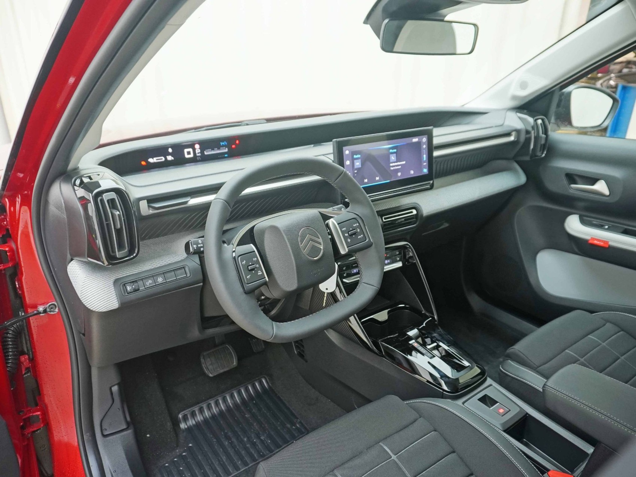 listing desktop thumbnail image 7