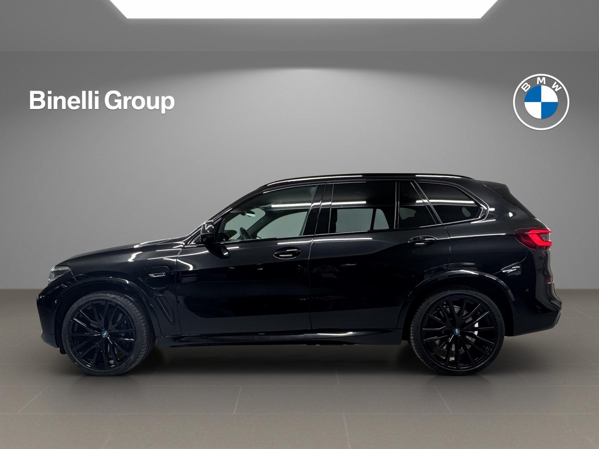 listing desktop thumbnail image 1