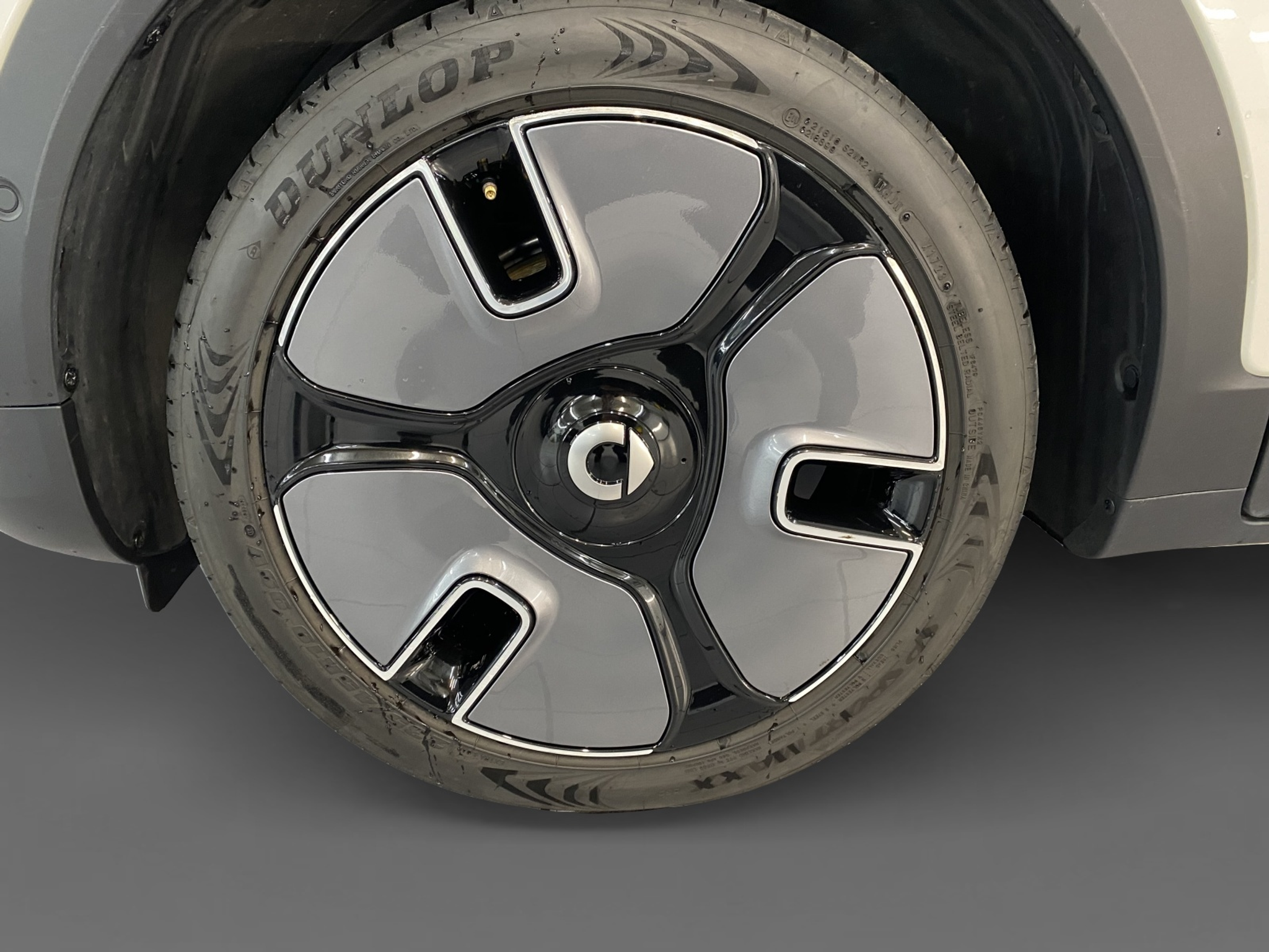 listing desktop thumbnail image 5