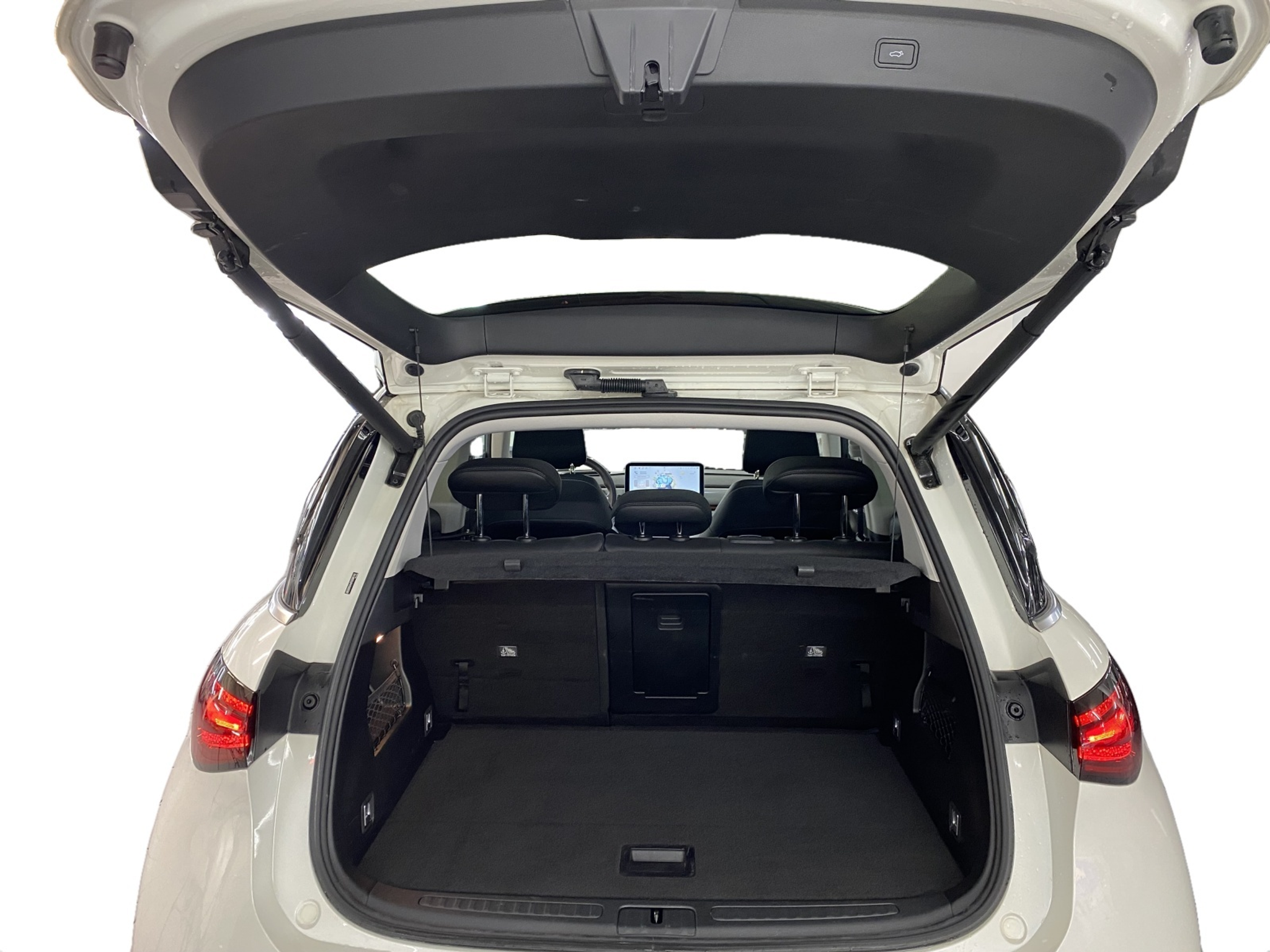 listing desktop thumbnail image 4