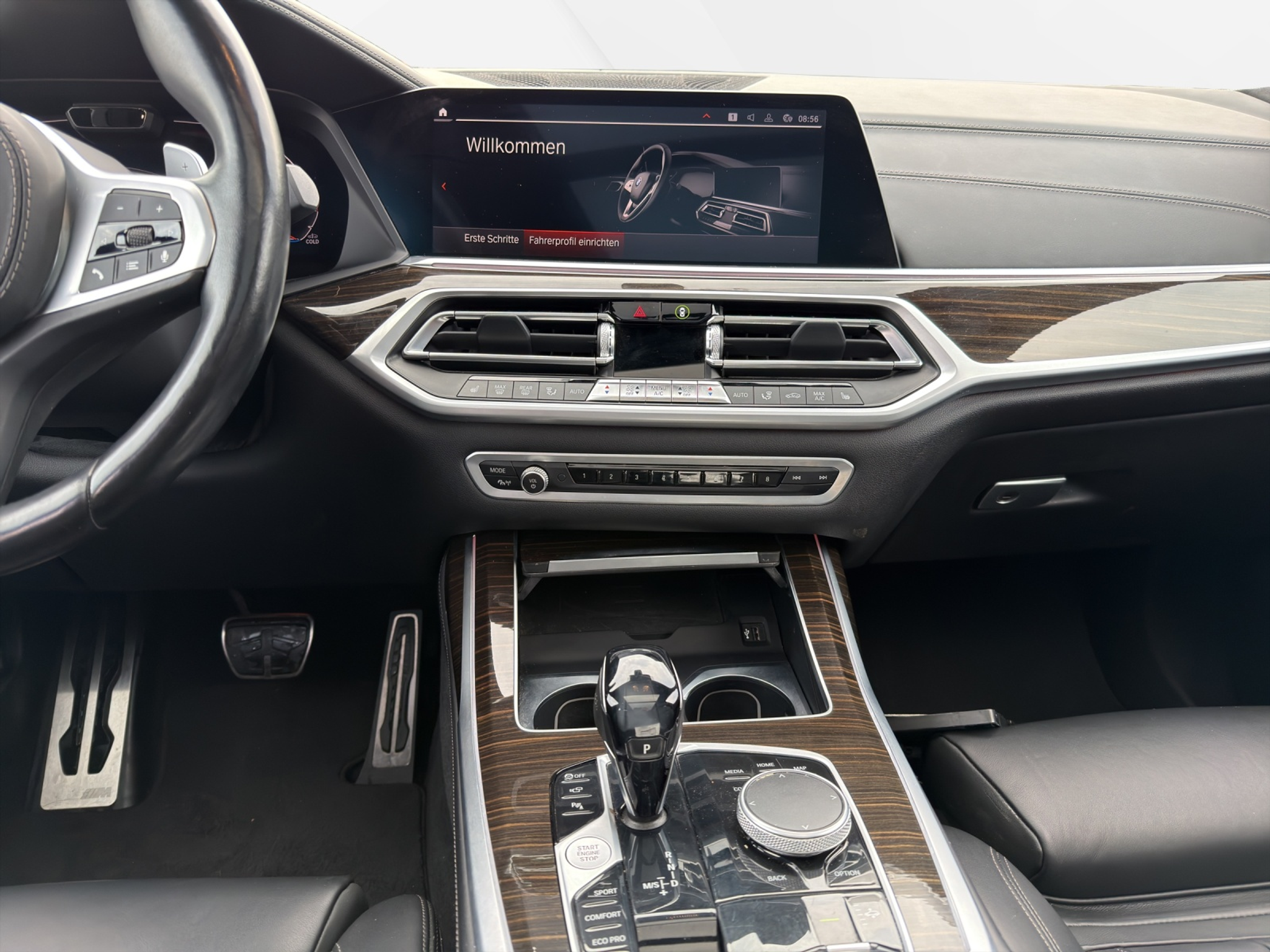 listing desktop thumbnail image 16