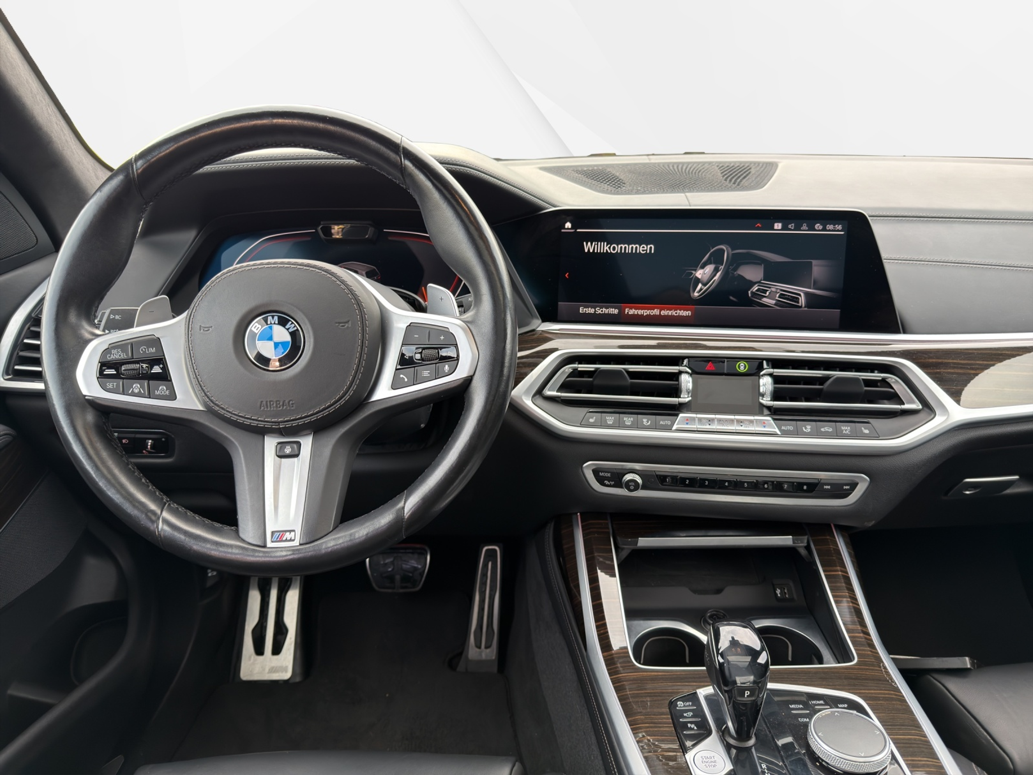 listing desktop thumbnail image 12