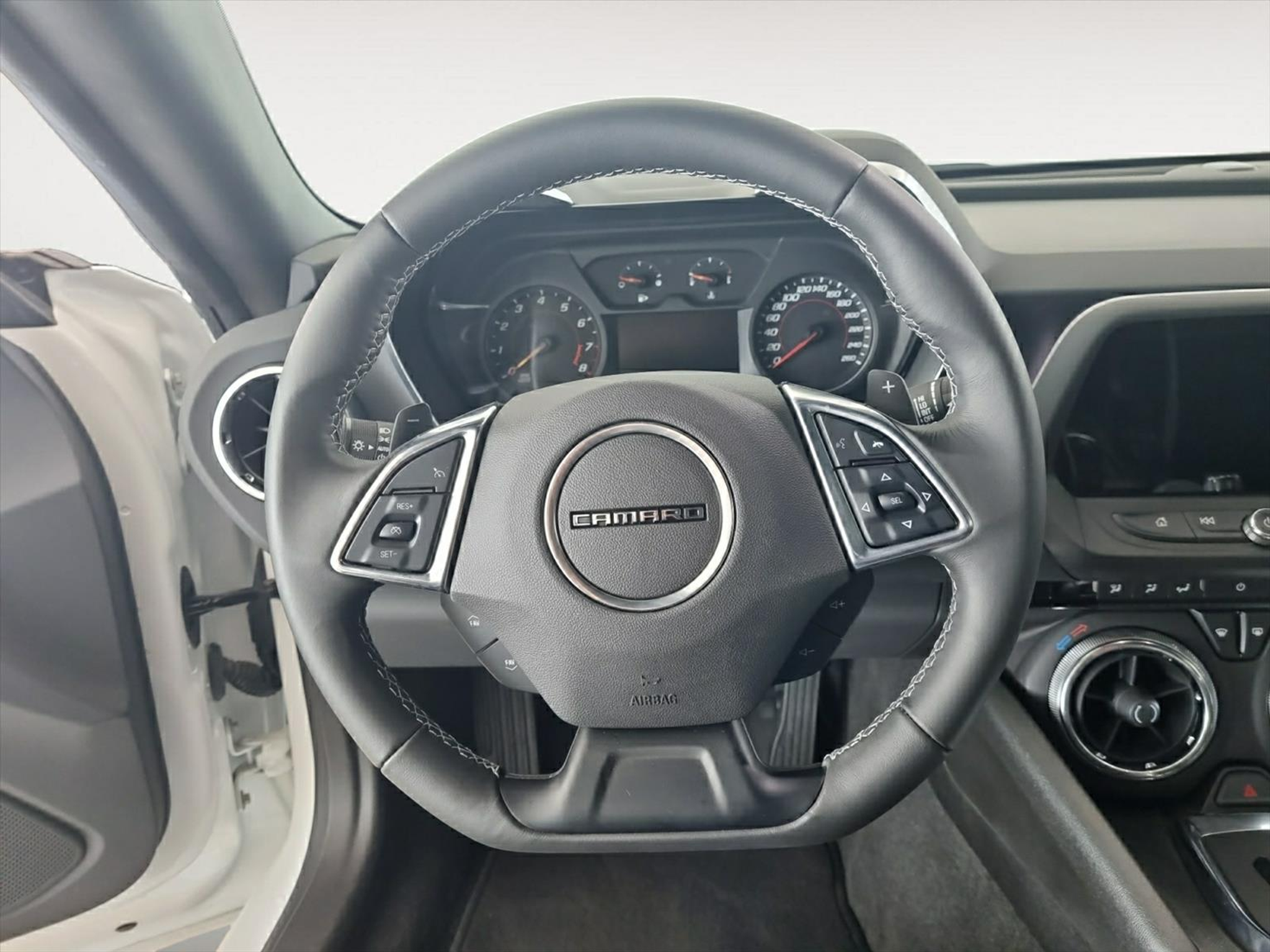 listing desktop thumbnail image 6