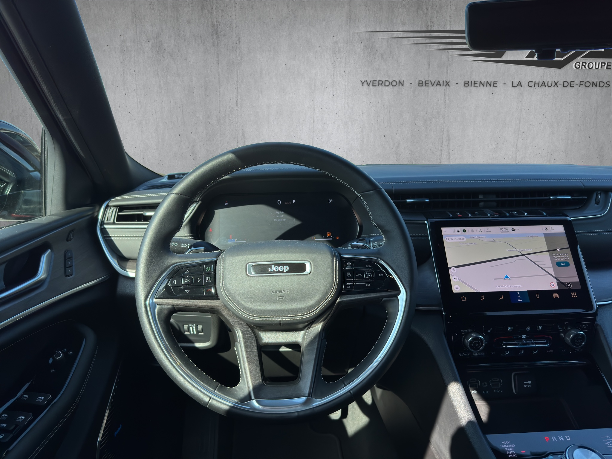 listing desktop thumbnail image 7