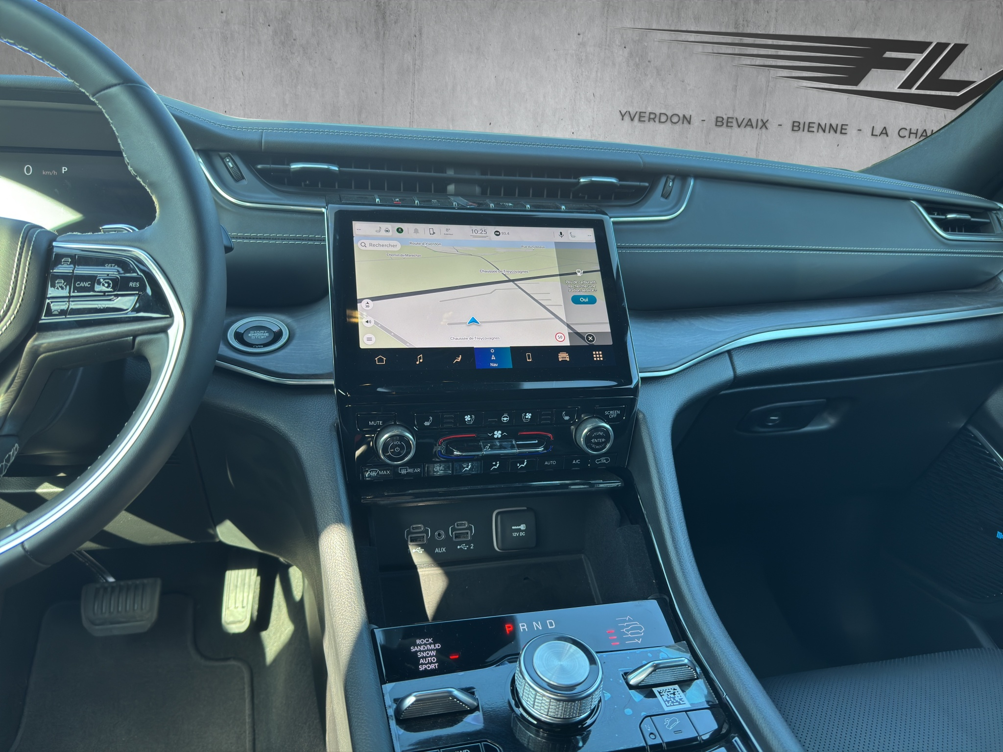 listing desktop thumbnail image 9