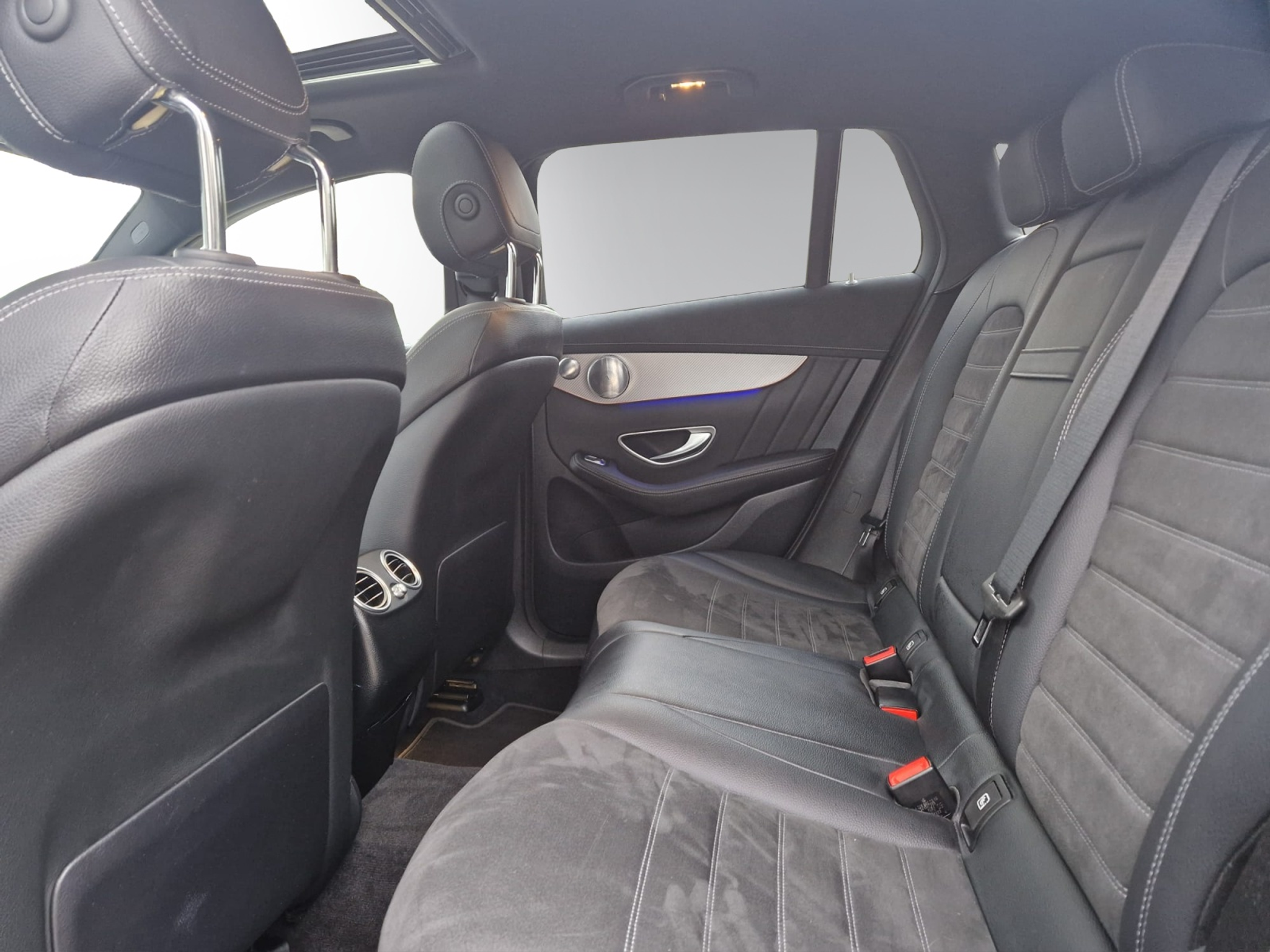 listing desktop thumbnail image 9