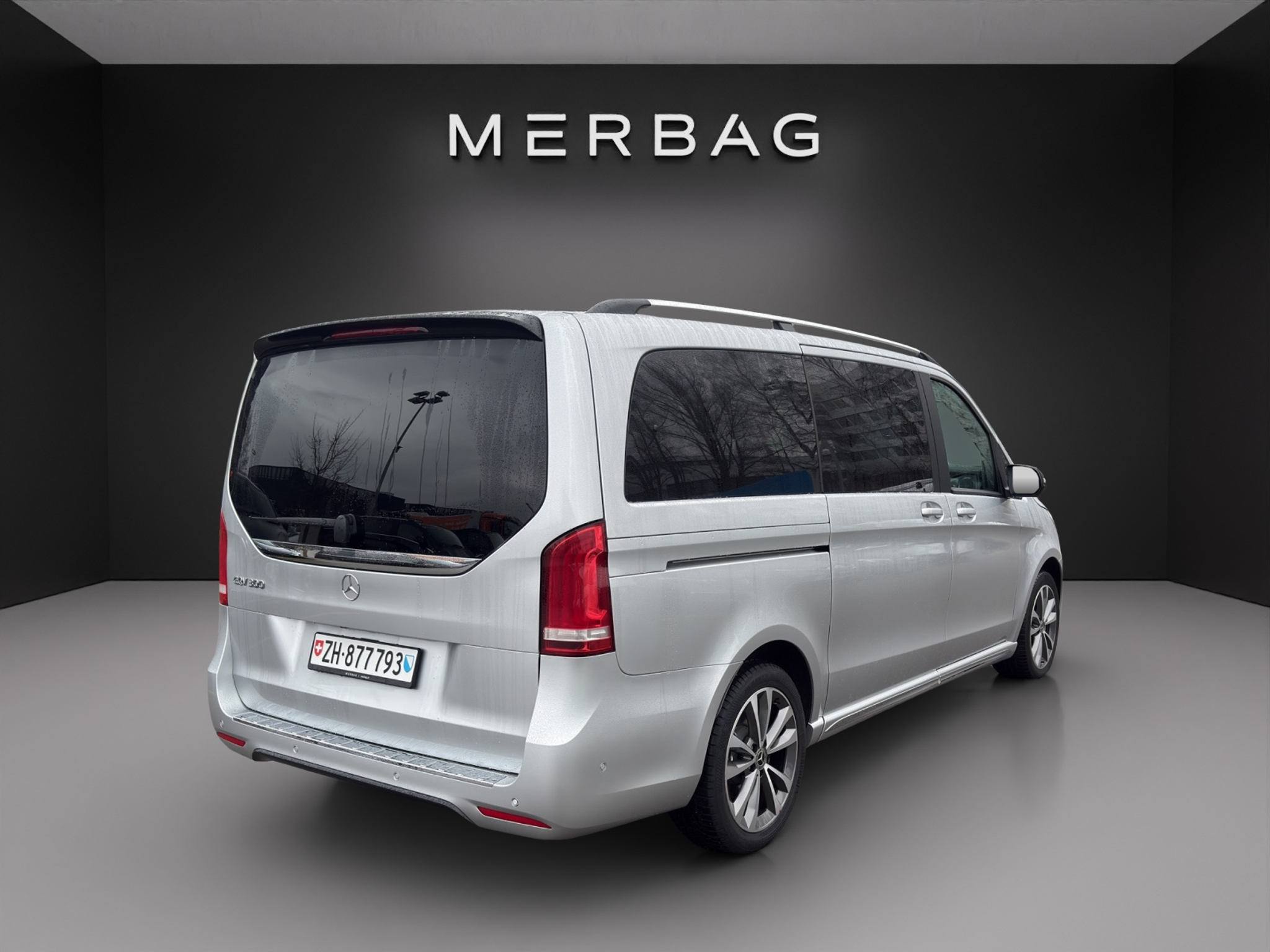 listing desktop thumbnail image 1