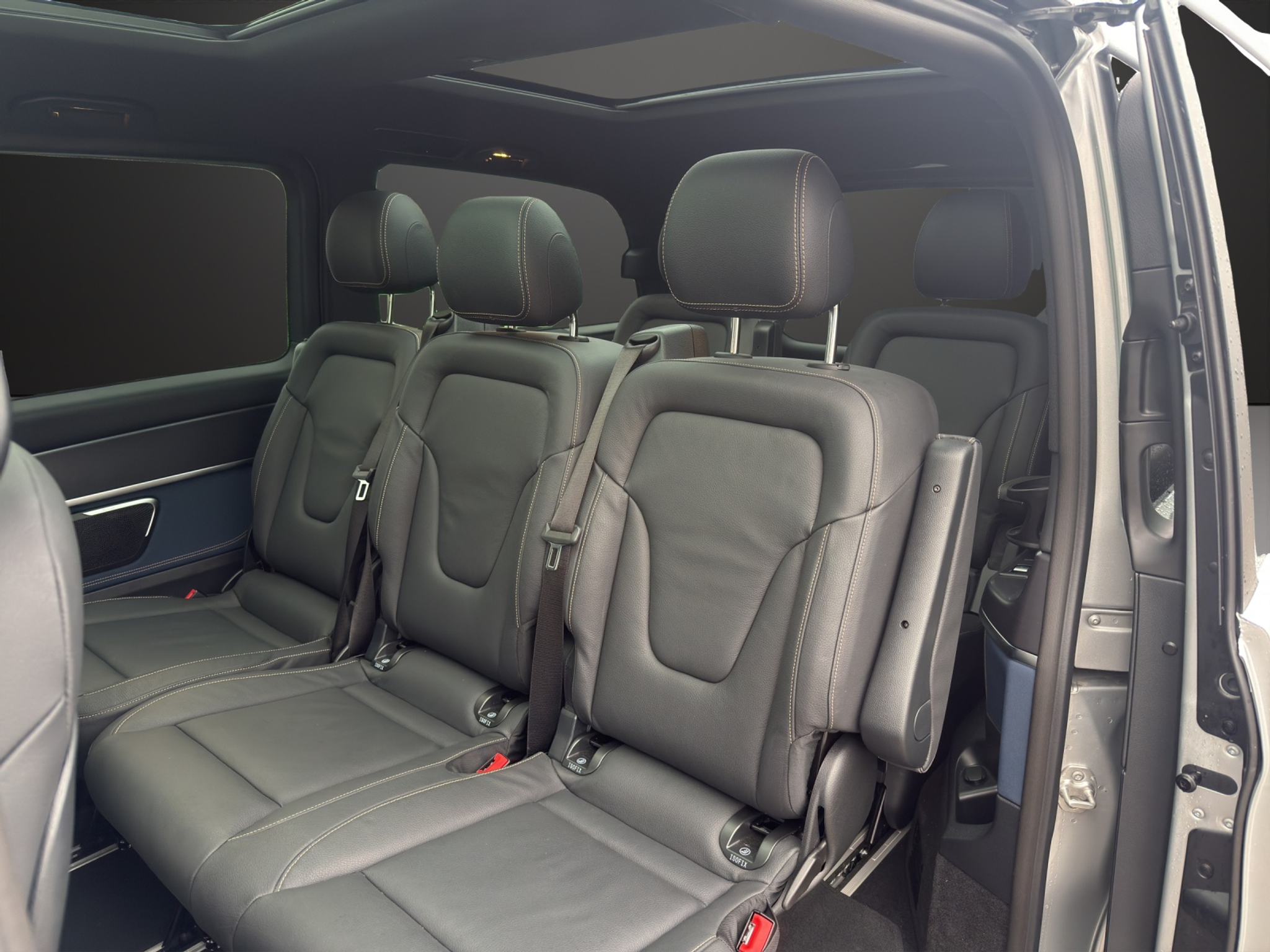 listing desktop thumbnail image 7