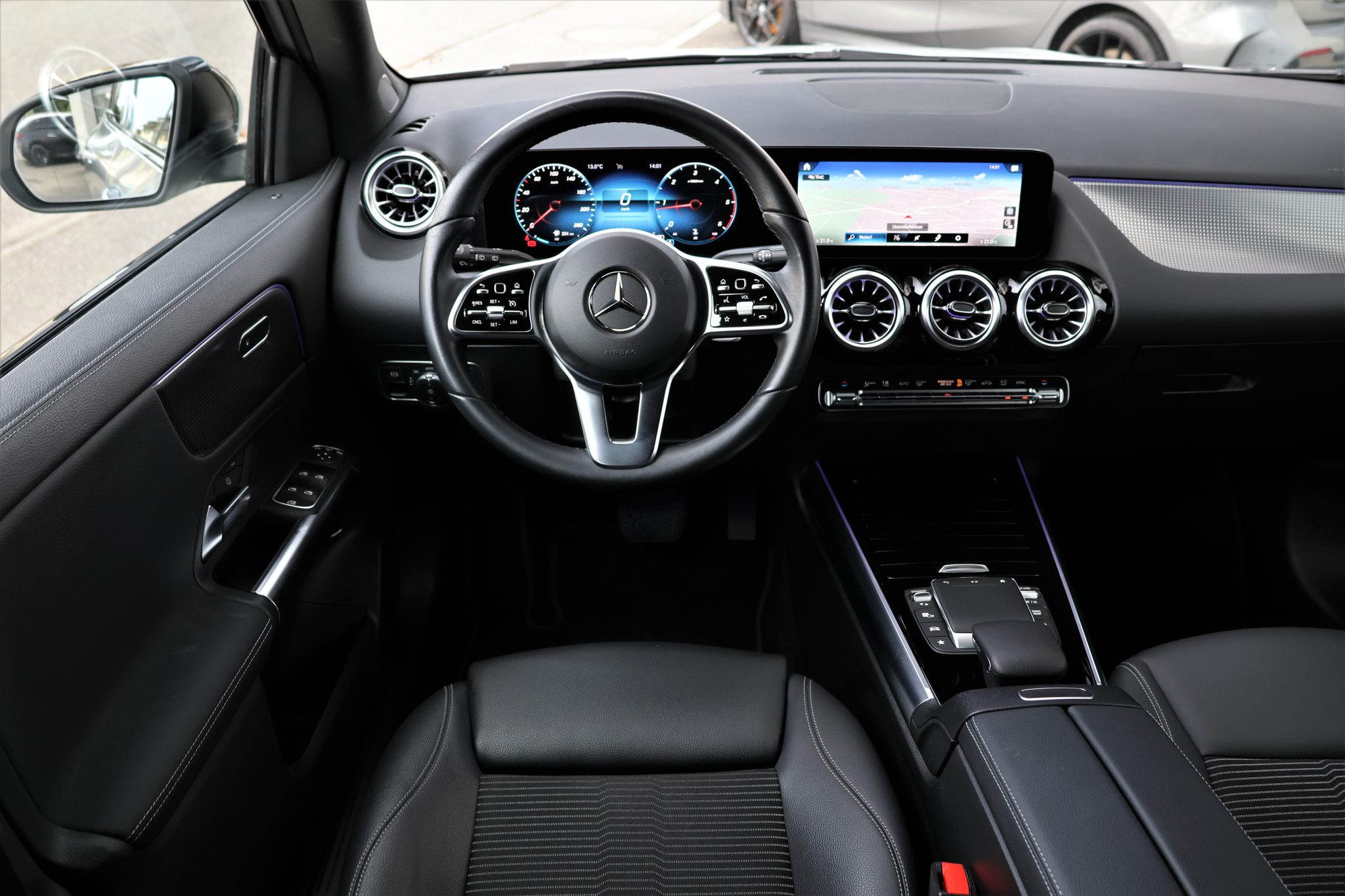 listing desktop thumbnail image 11