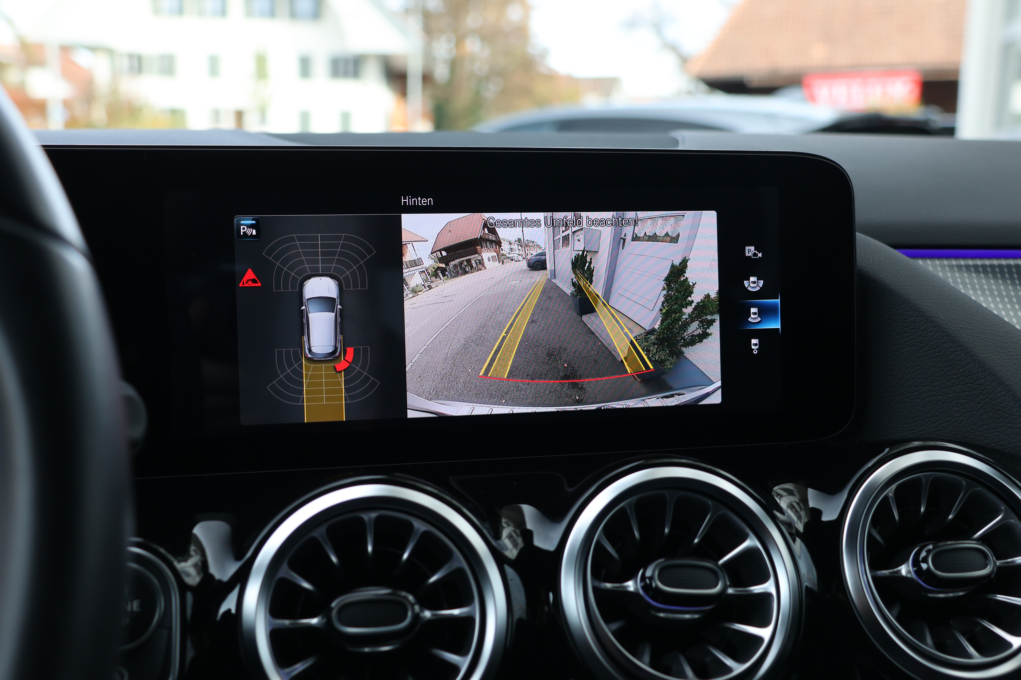 listing desktop thumbnail image 19