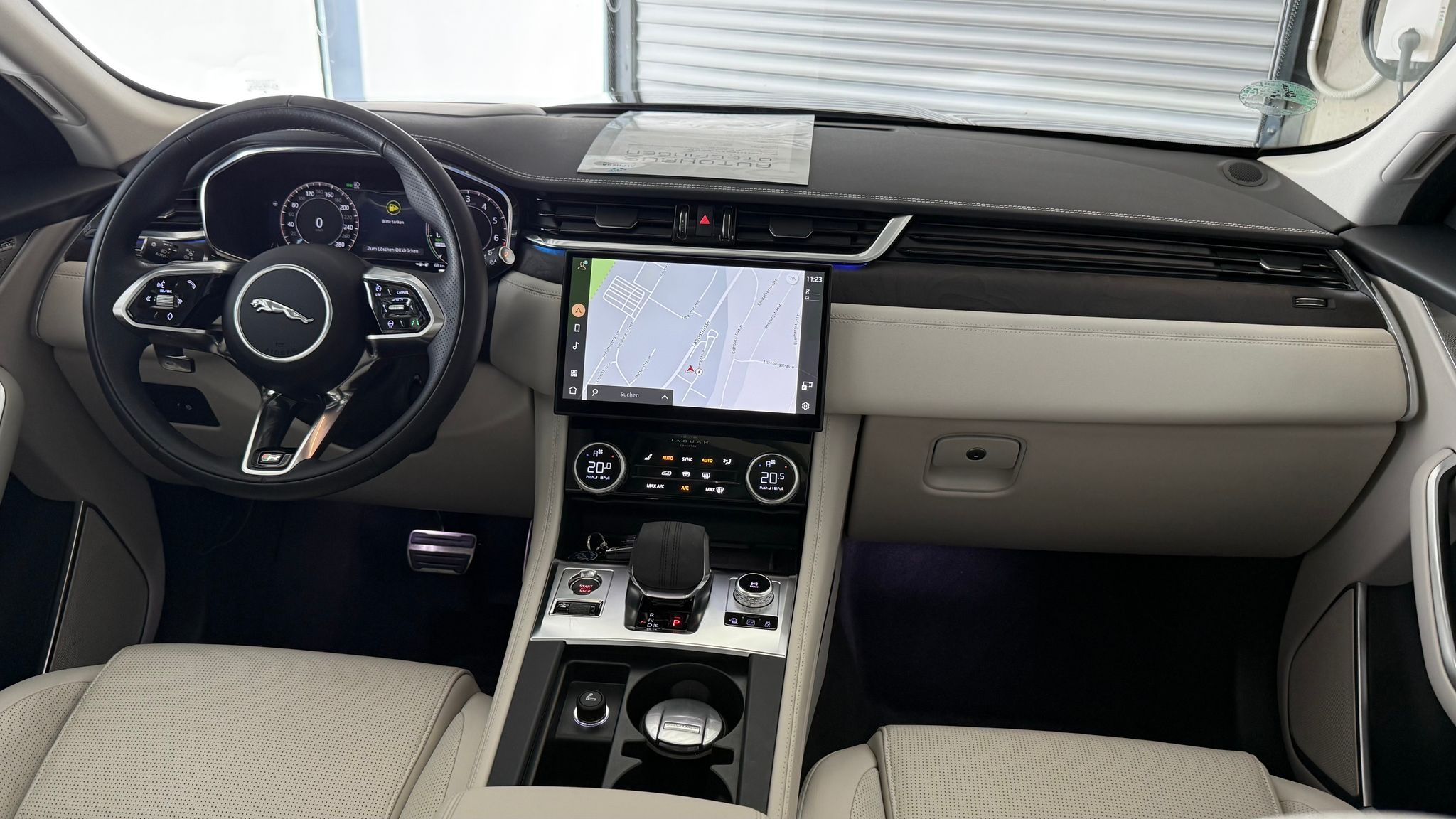 listing desktop thumbnail image 7