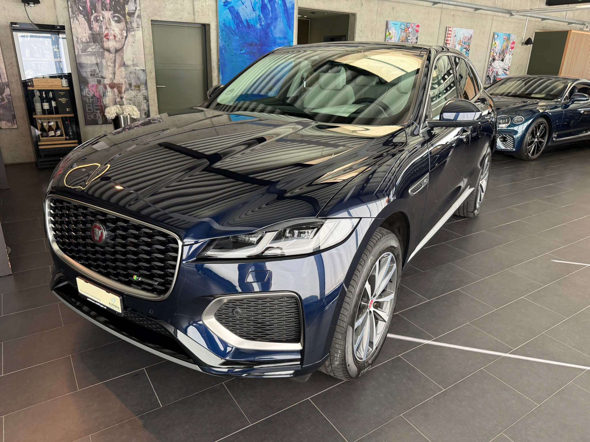 listing desktop thumbnail image 24