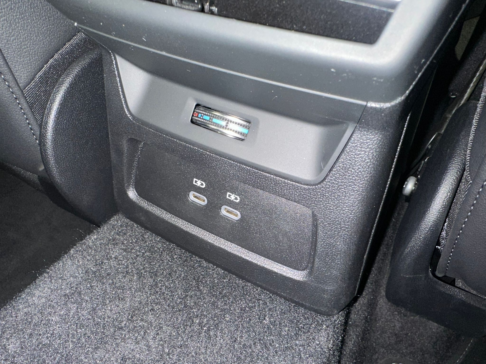 listing desktop thumbnail image 11