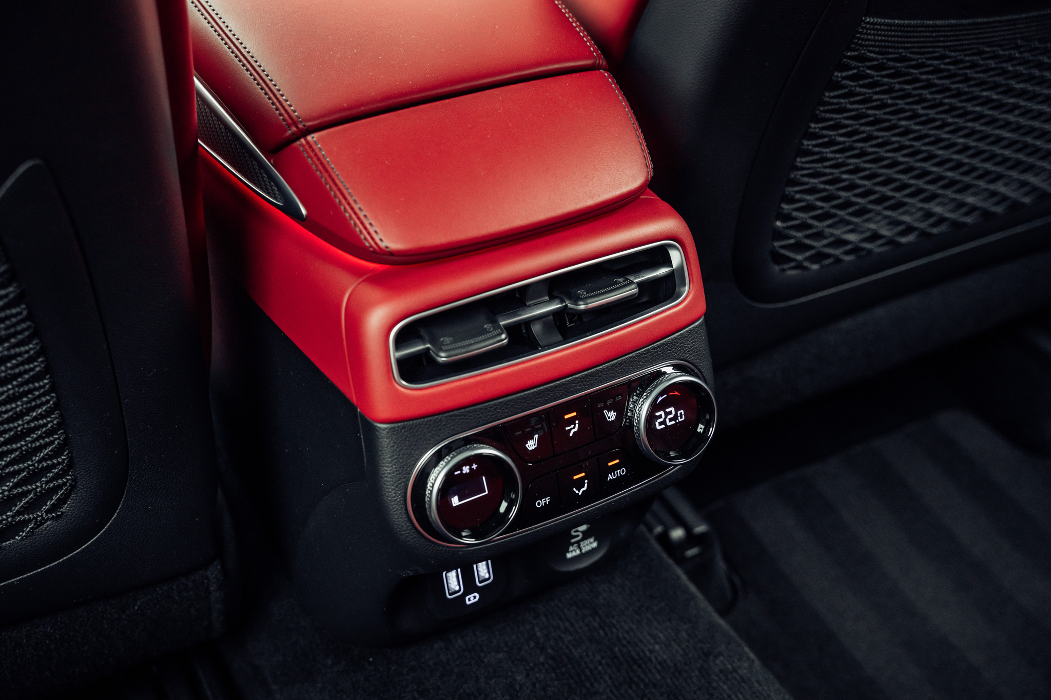 listing desktop thumbnail image 18