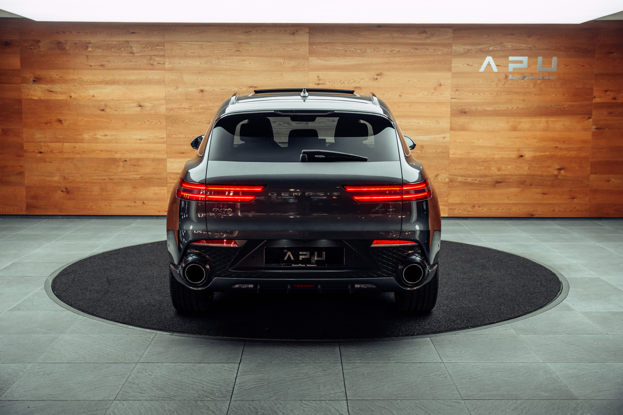 listing desktop thumbnail image 16