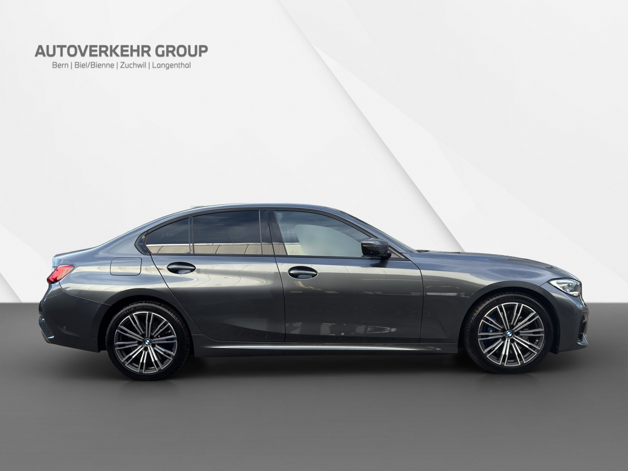 listing desktop thumbnail image 5