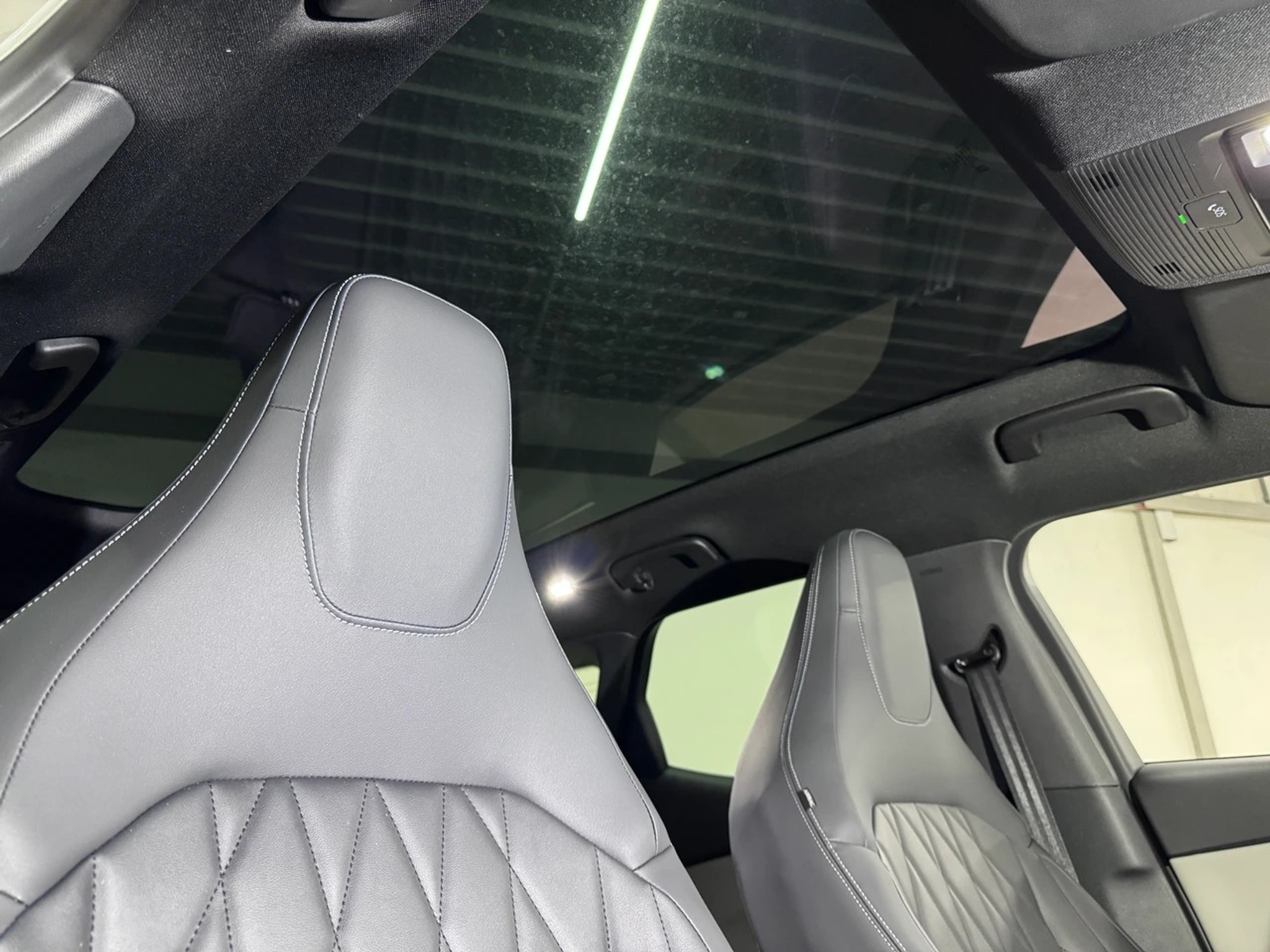 listing desktop thumbnail image 10