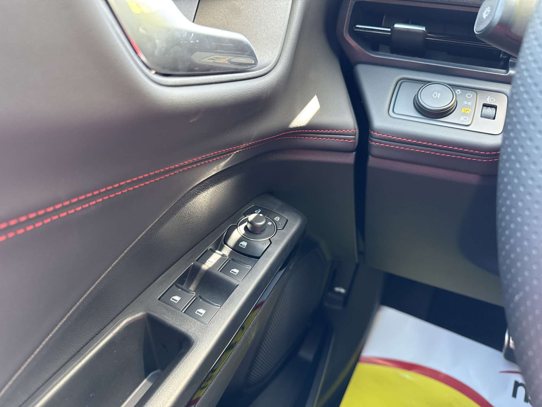 listing desktop thumbnail image 15