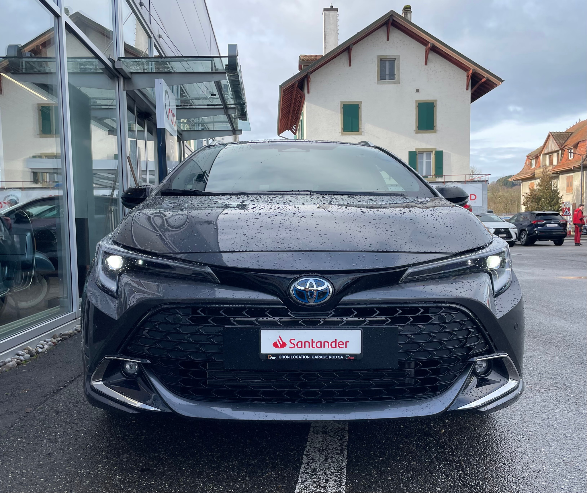 listing desktop thumbnail image 1