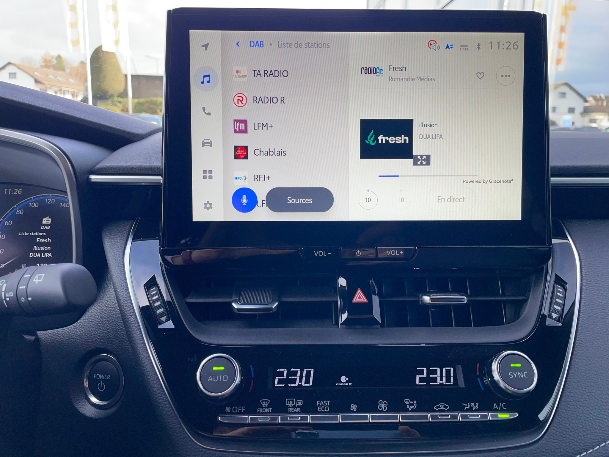 listing desktop thumbnail image 24