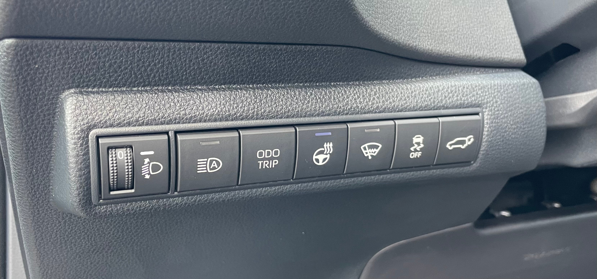 listing desktop thumbnail image 22