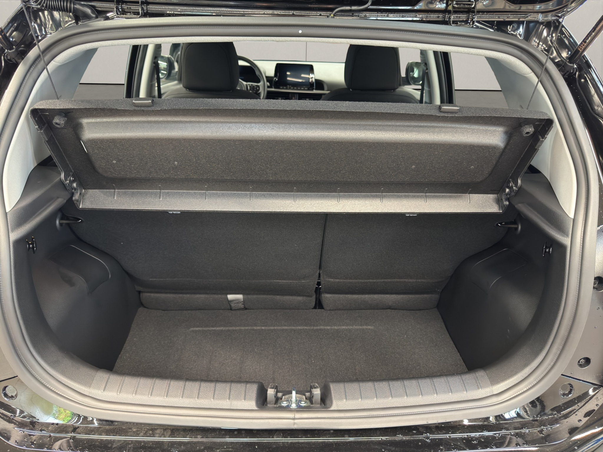 listing desktop thumbnail image 10