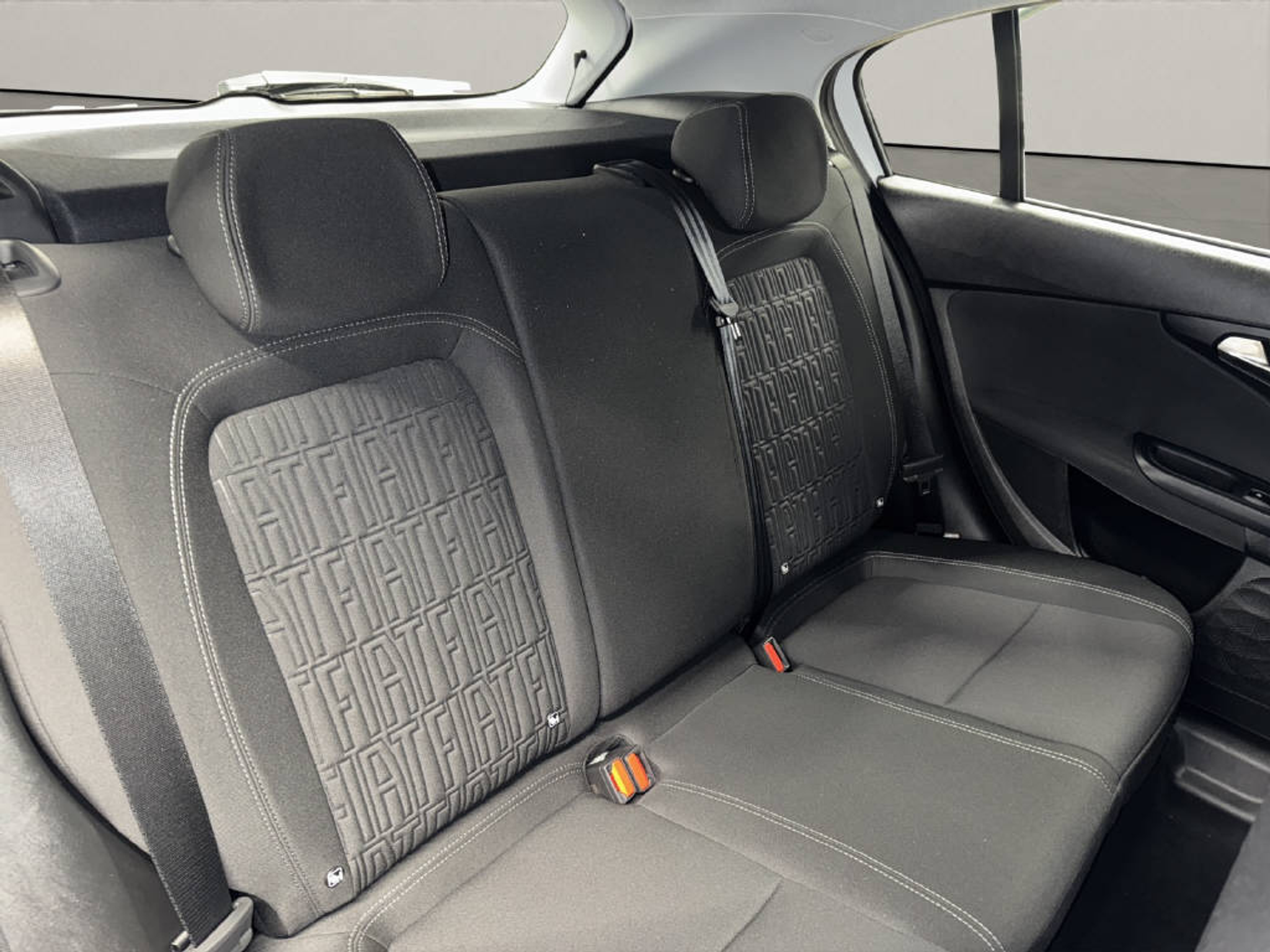 listing desktop thumbnail image 8