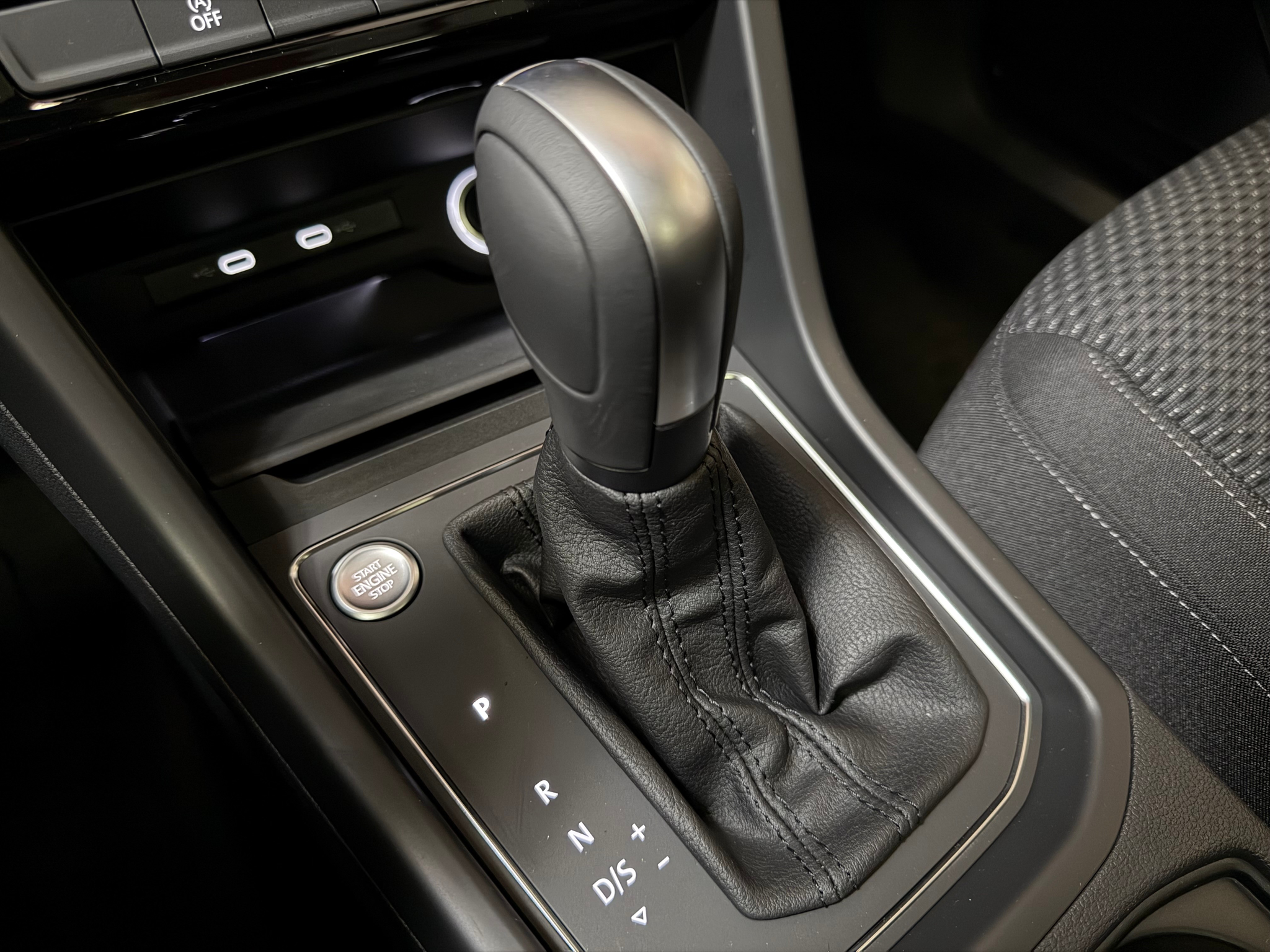 listing desktop thumbnail image 24