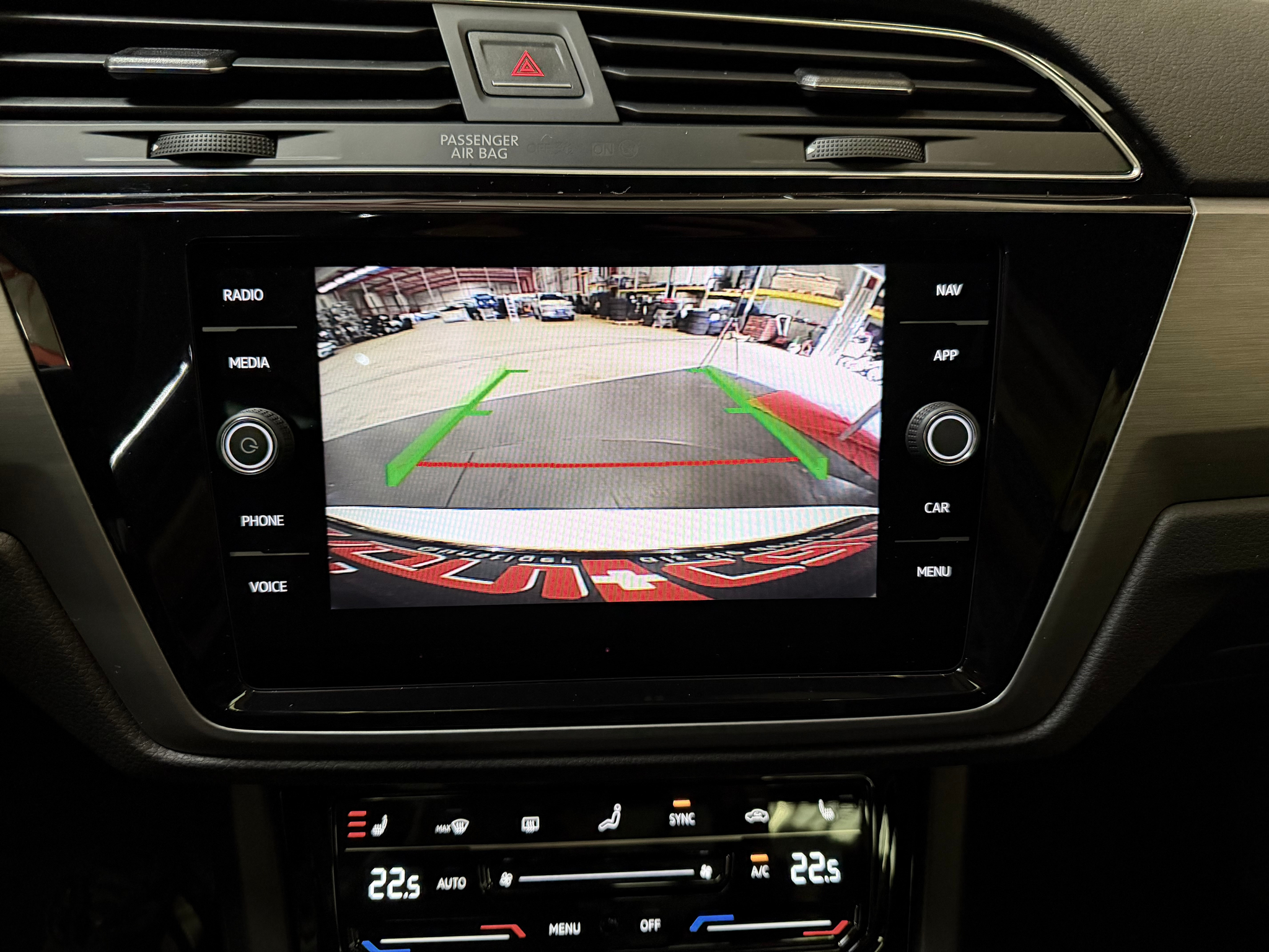 listing desktop thumbnail image 26