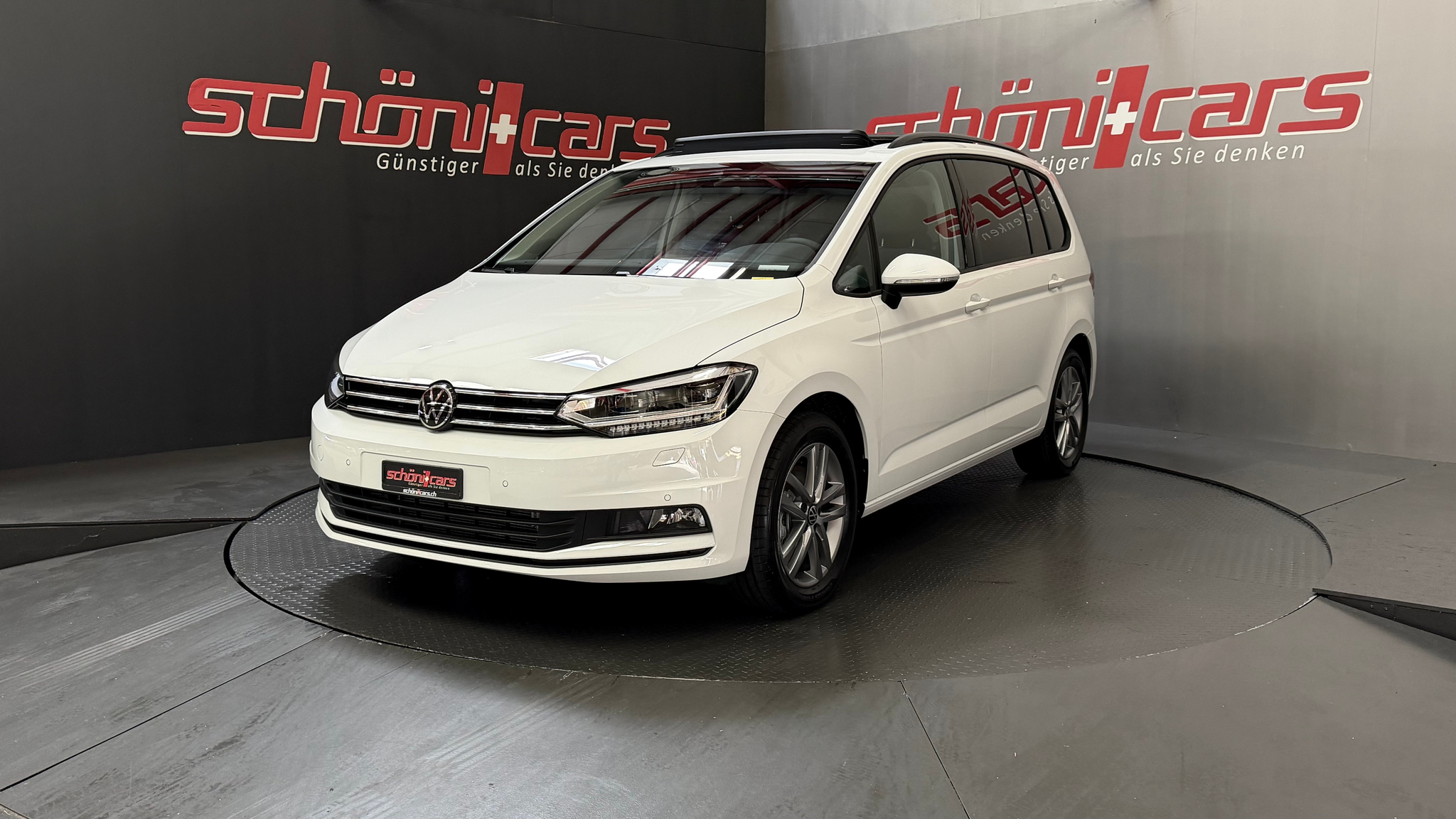 listing desktop thumbnail image 0