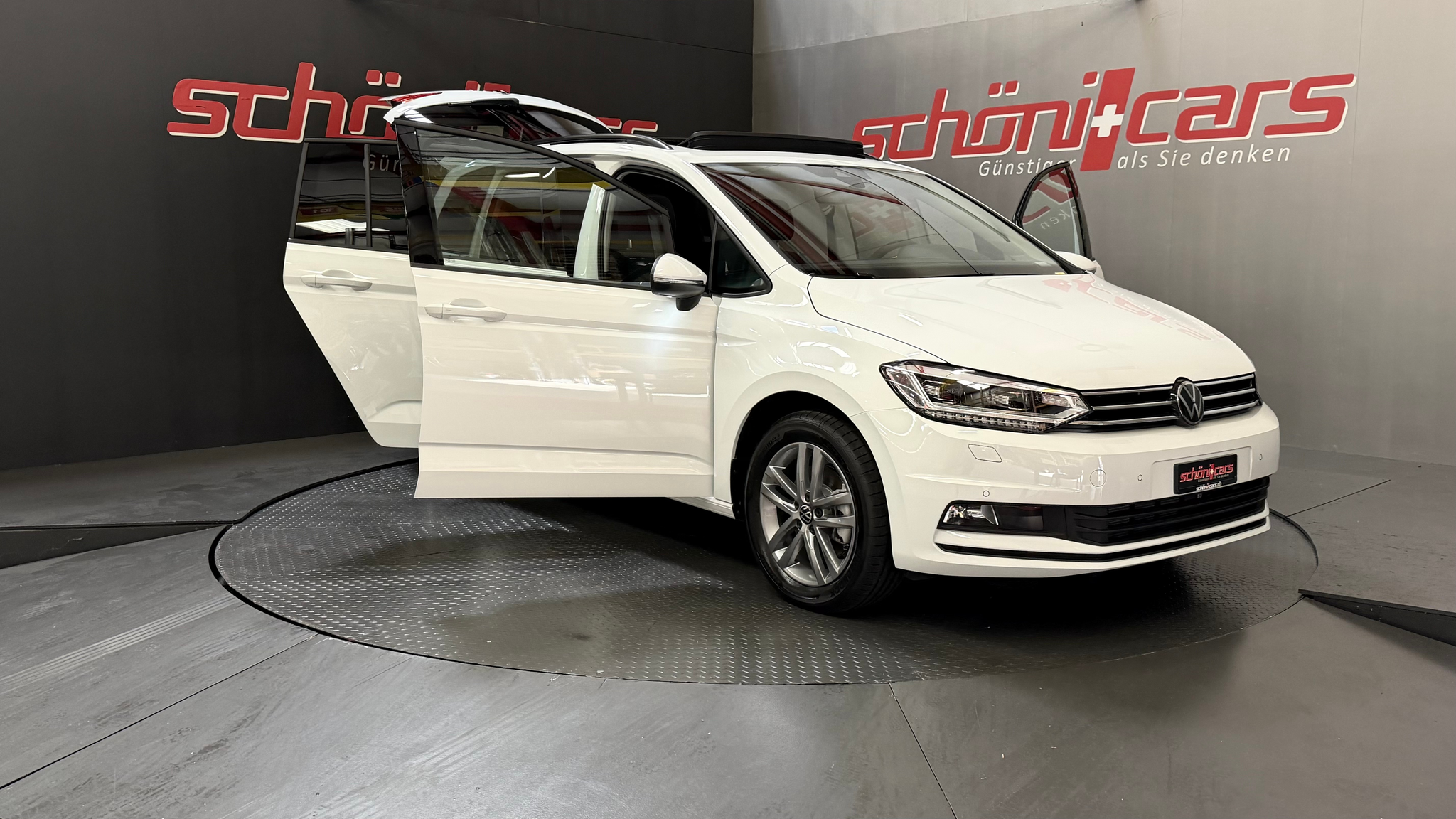 listing desktop thumbnail image 7