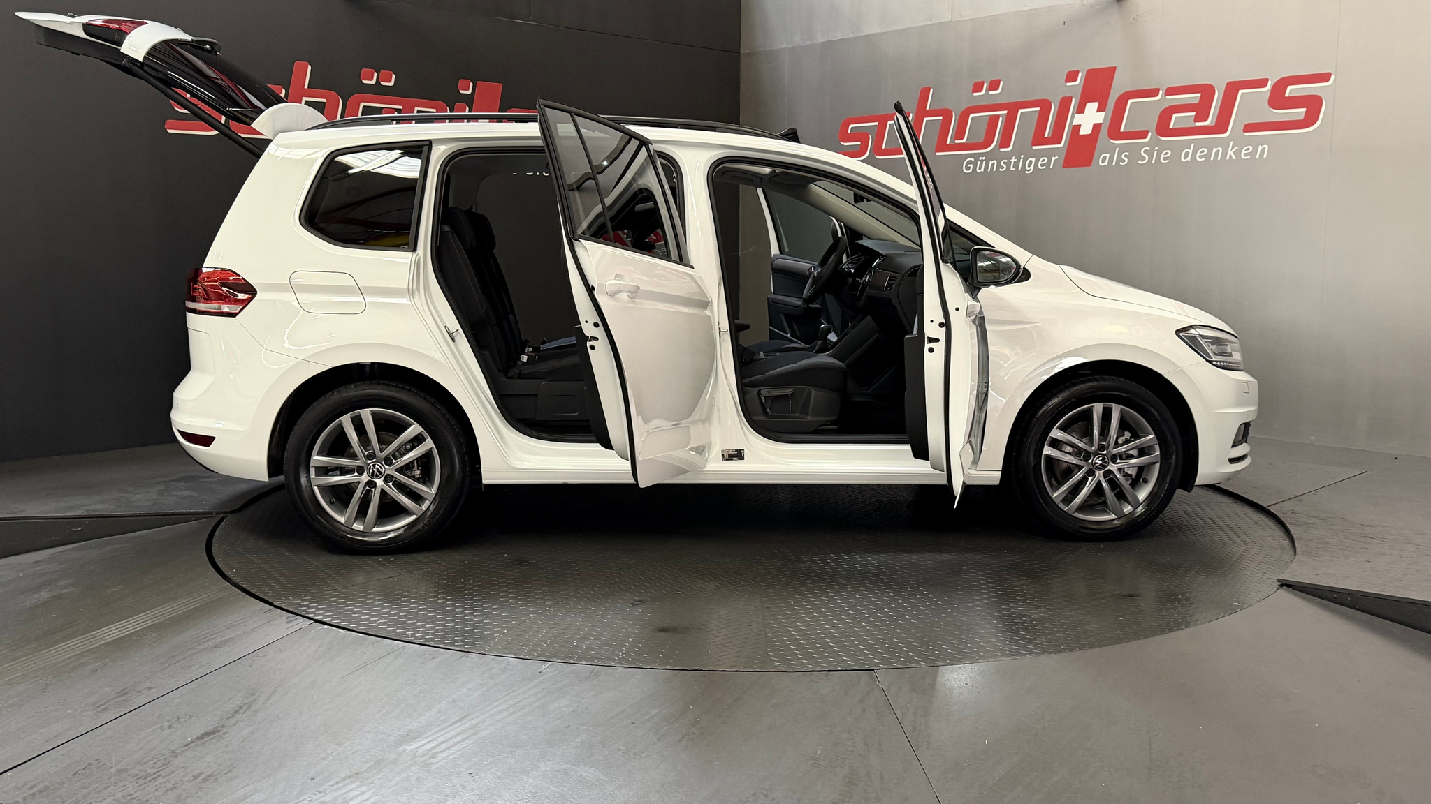 listing desktop thumbnail image 6