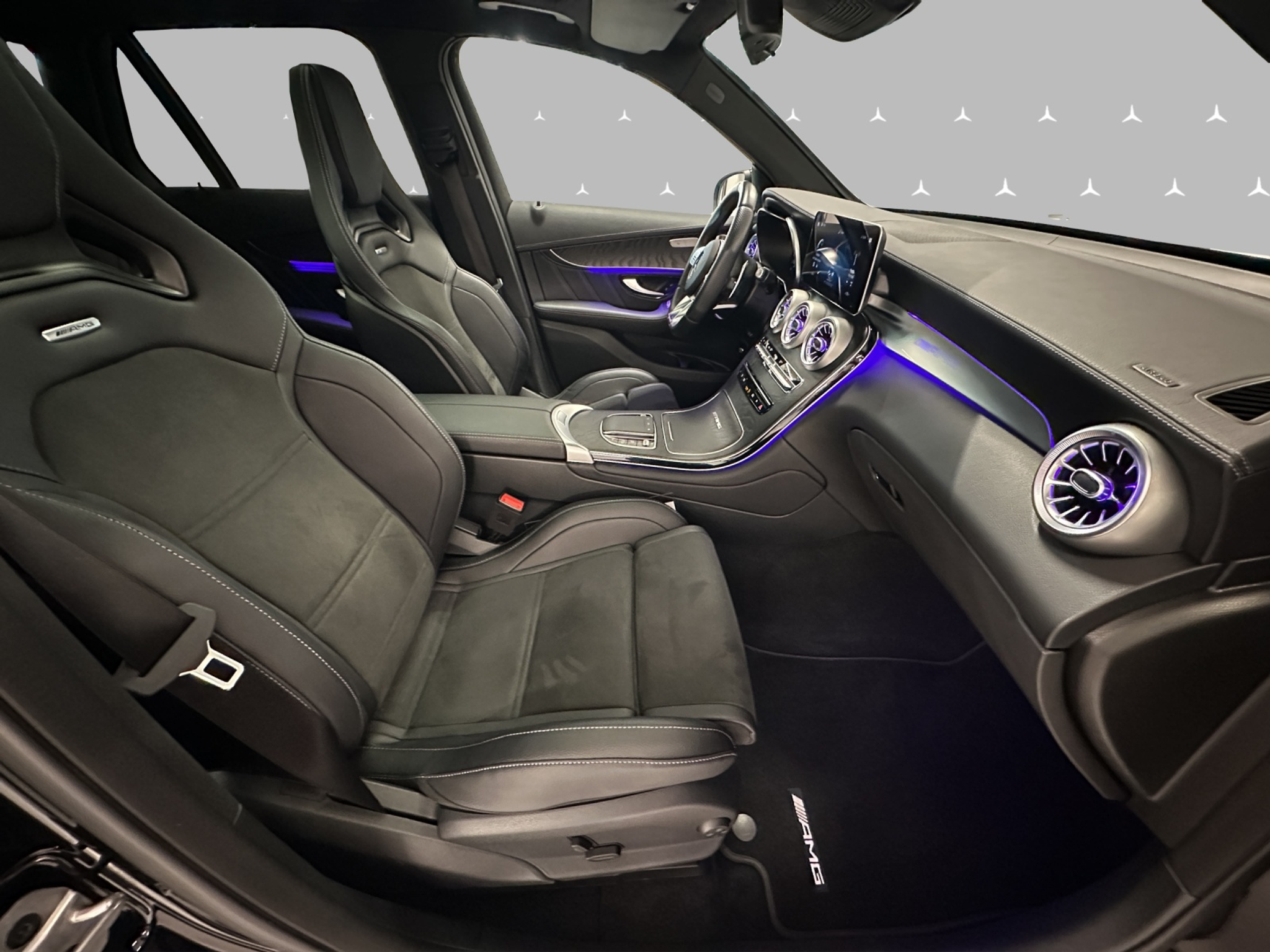 listing desktop thumbnail image 11