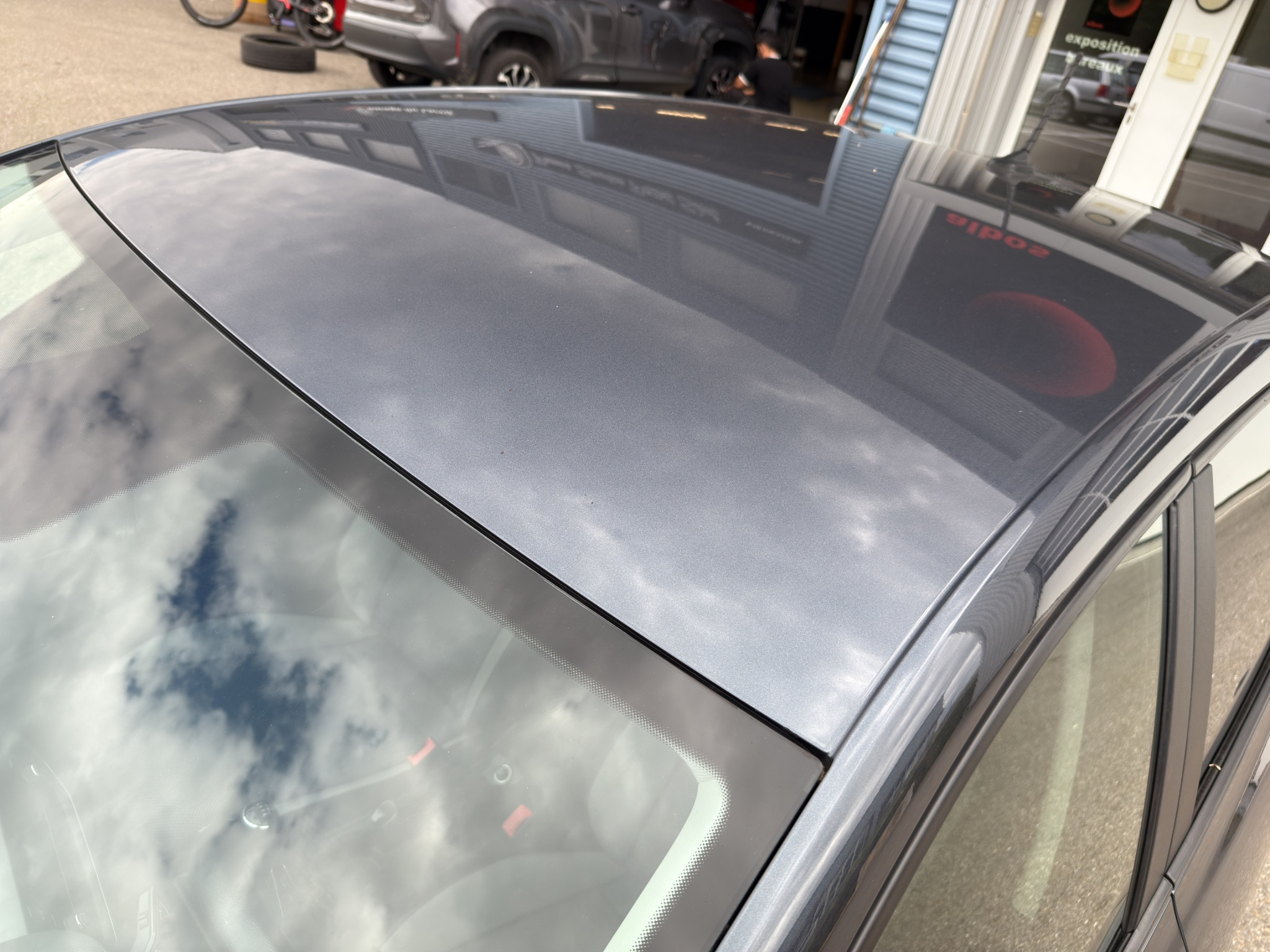 listing desktop thumbnail image 26