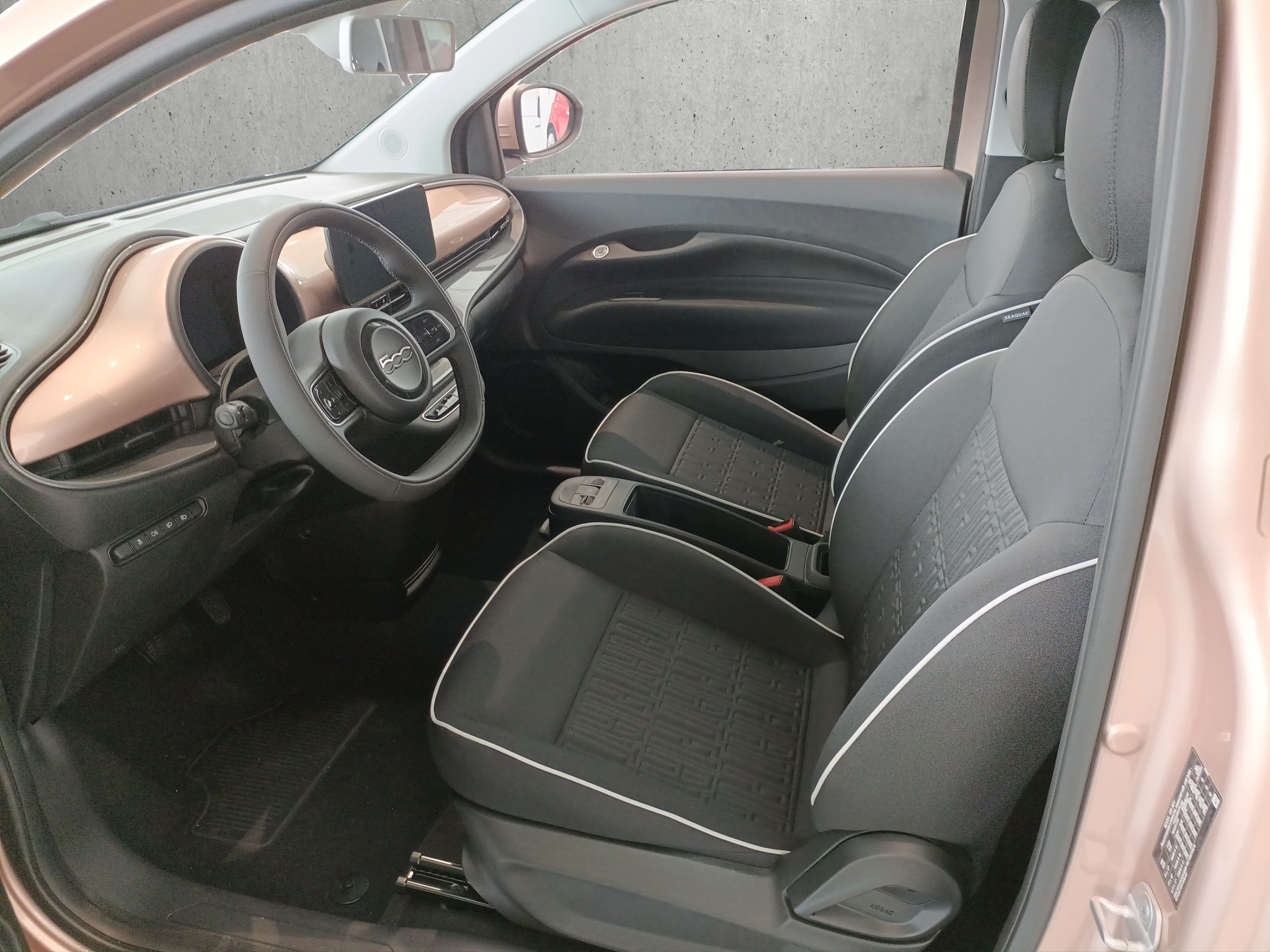 listing desktop thumbnail image 6