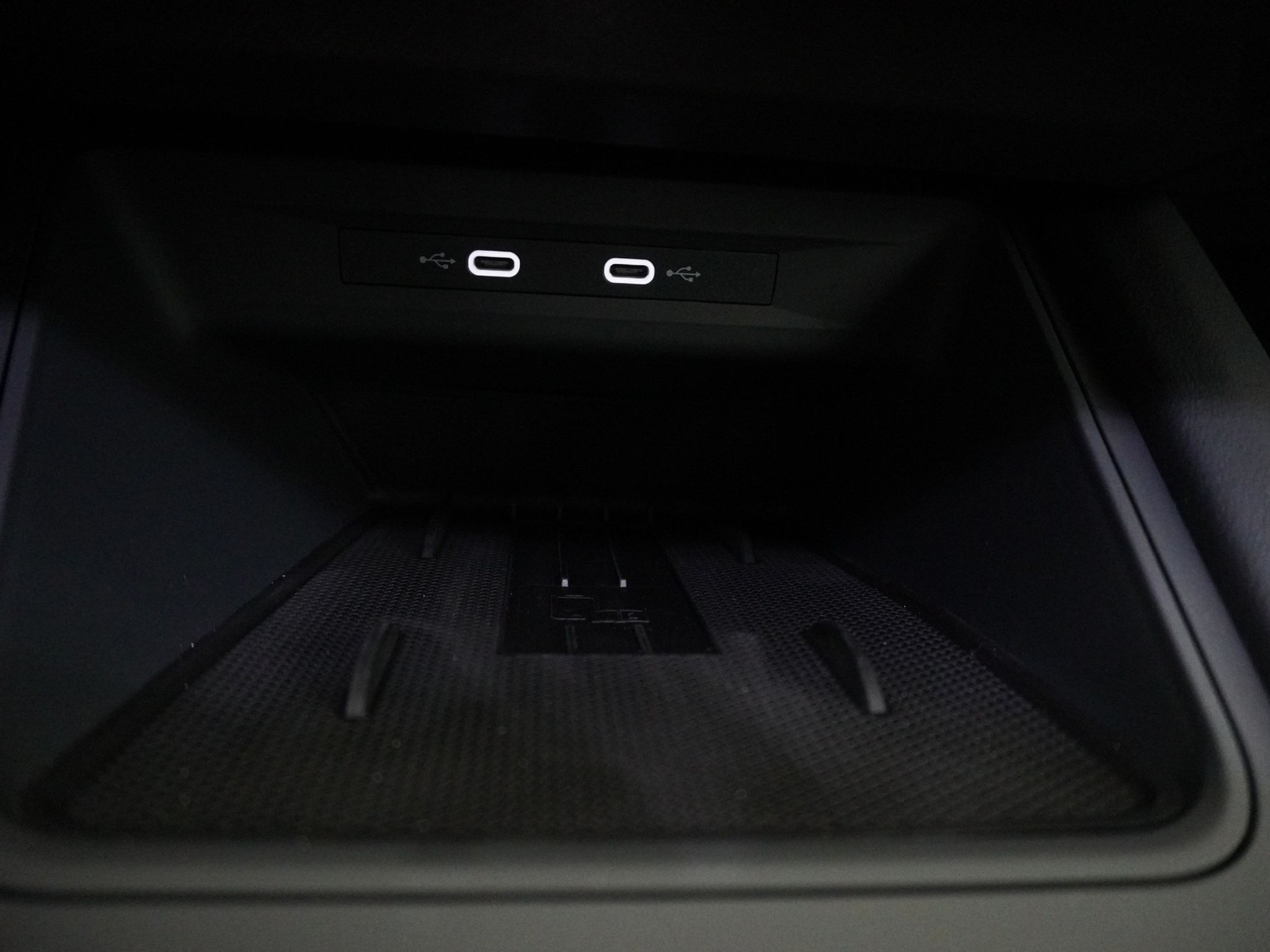 listing desktop thumbnail image 22