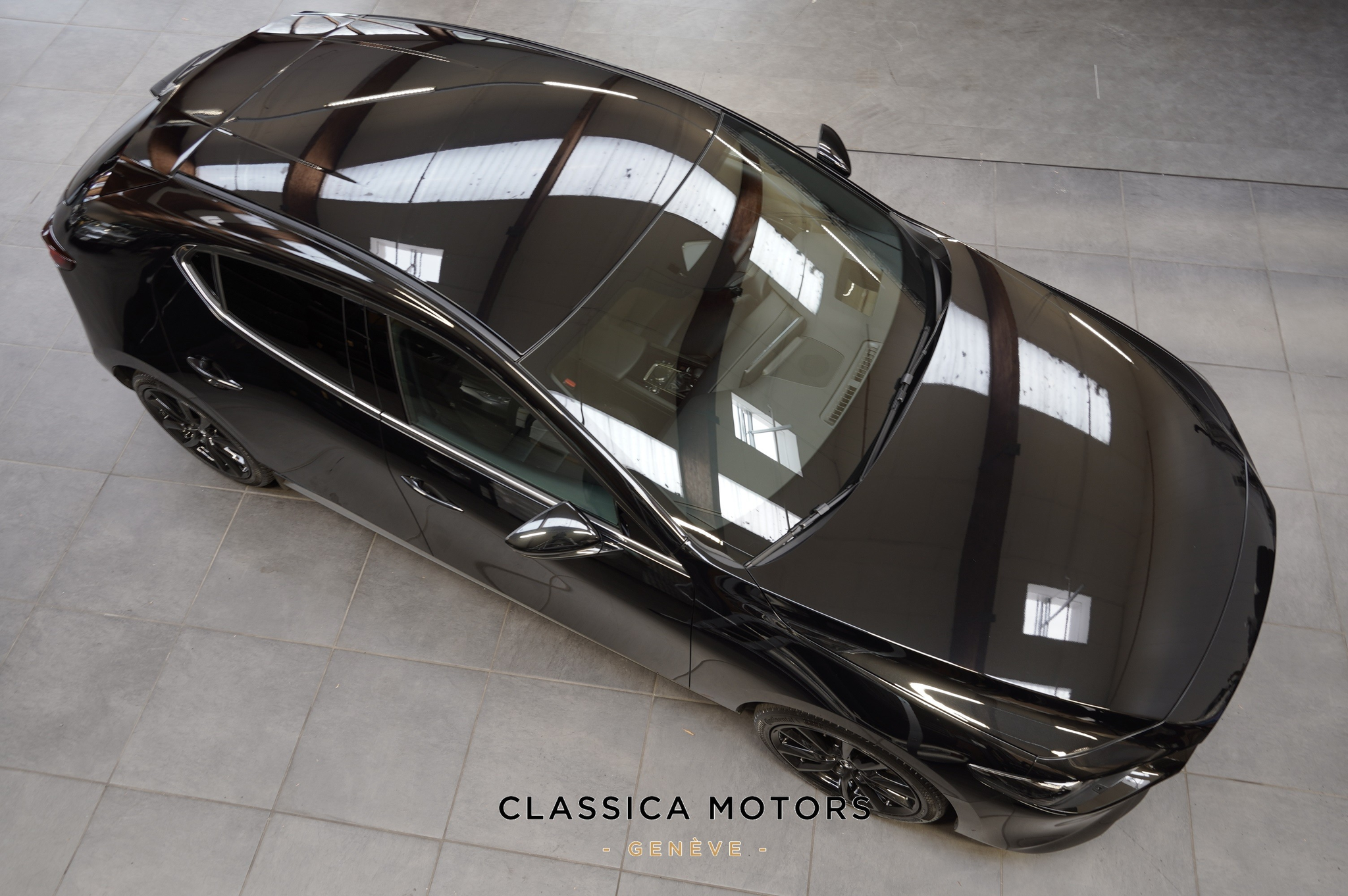 listing desktop thumbnail image 15