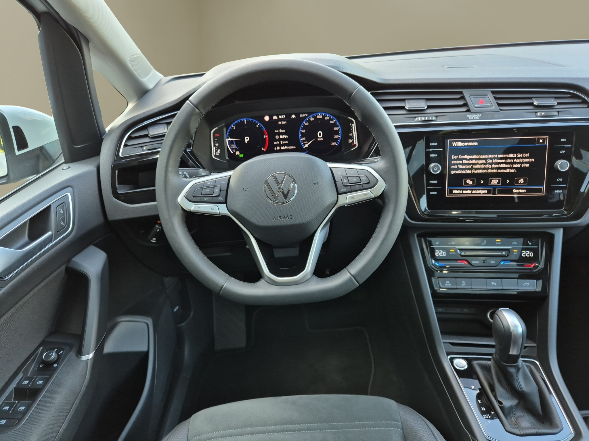 listing desktop thumbnail image 10