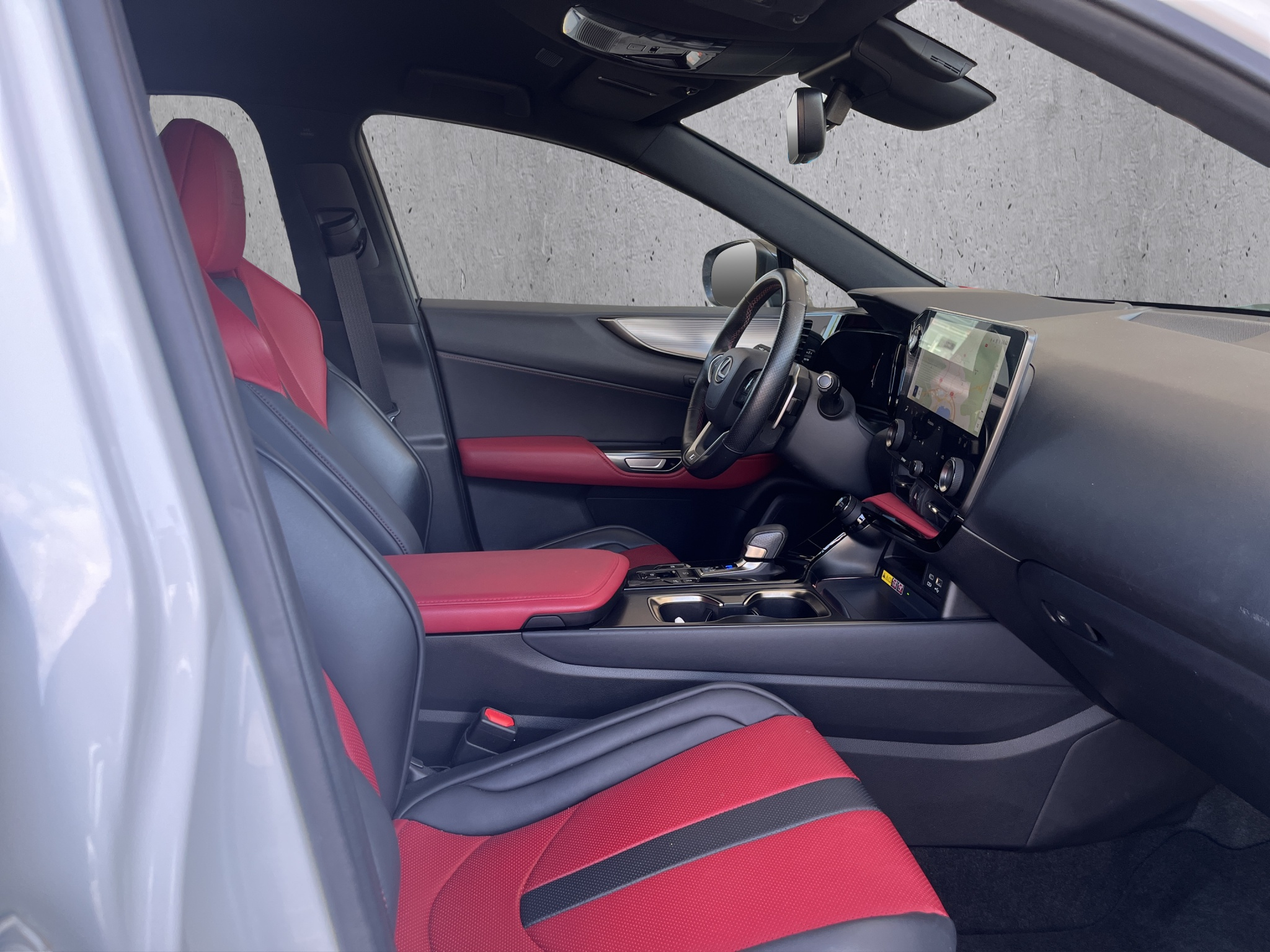 listing desktop thumbnail image 11