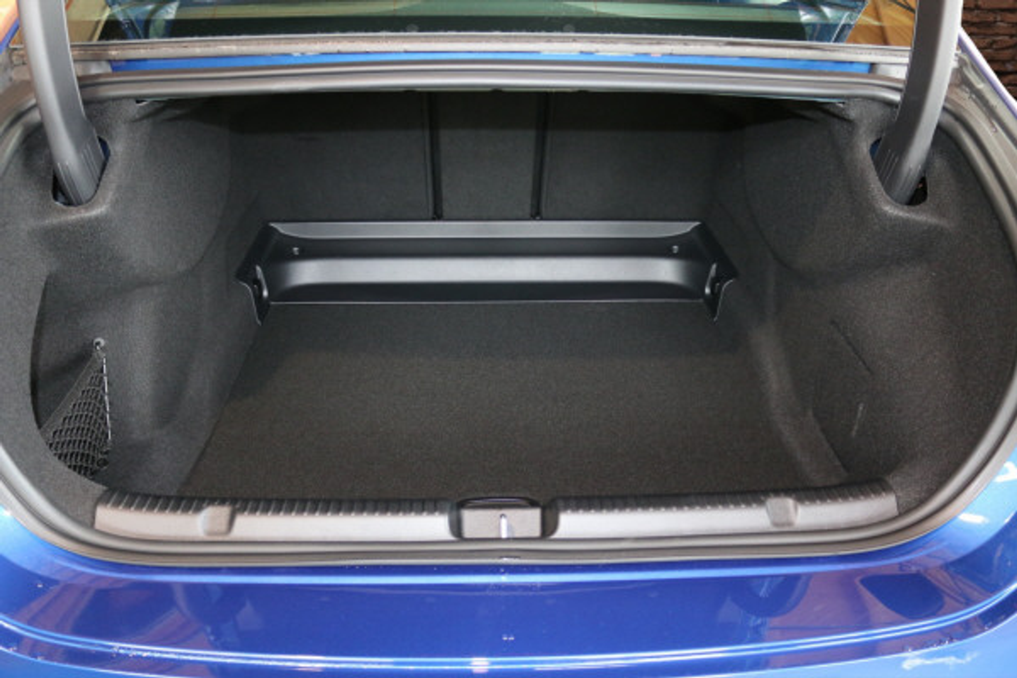 listing desktop thumbnail image 6