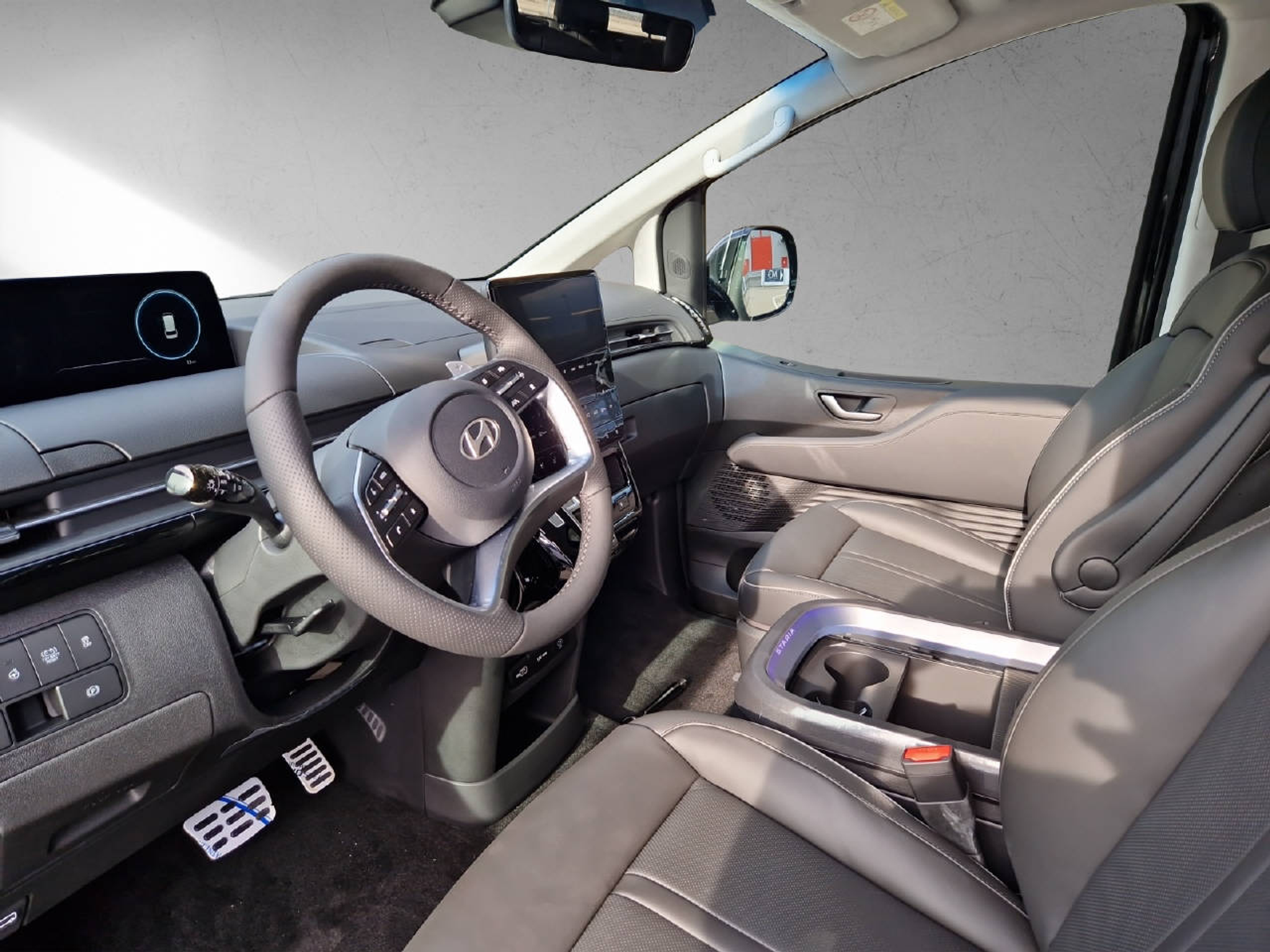 listing desktop thumbnail image 6