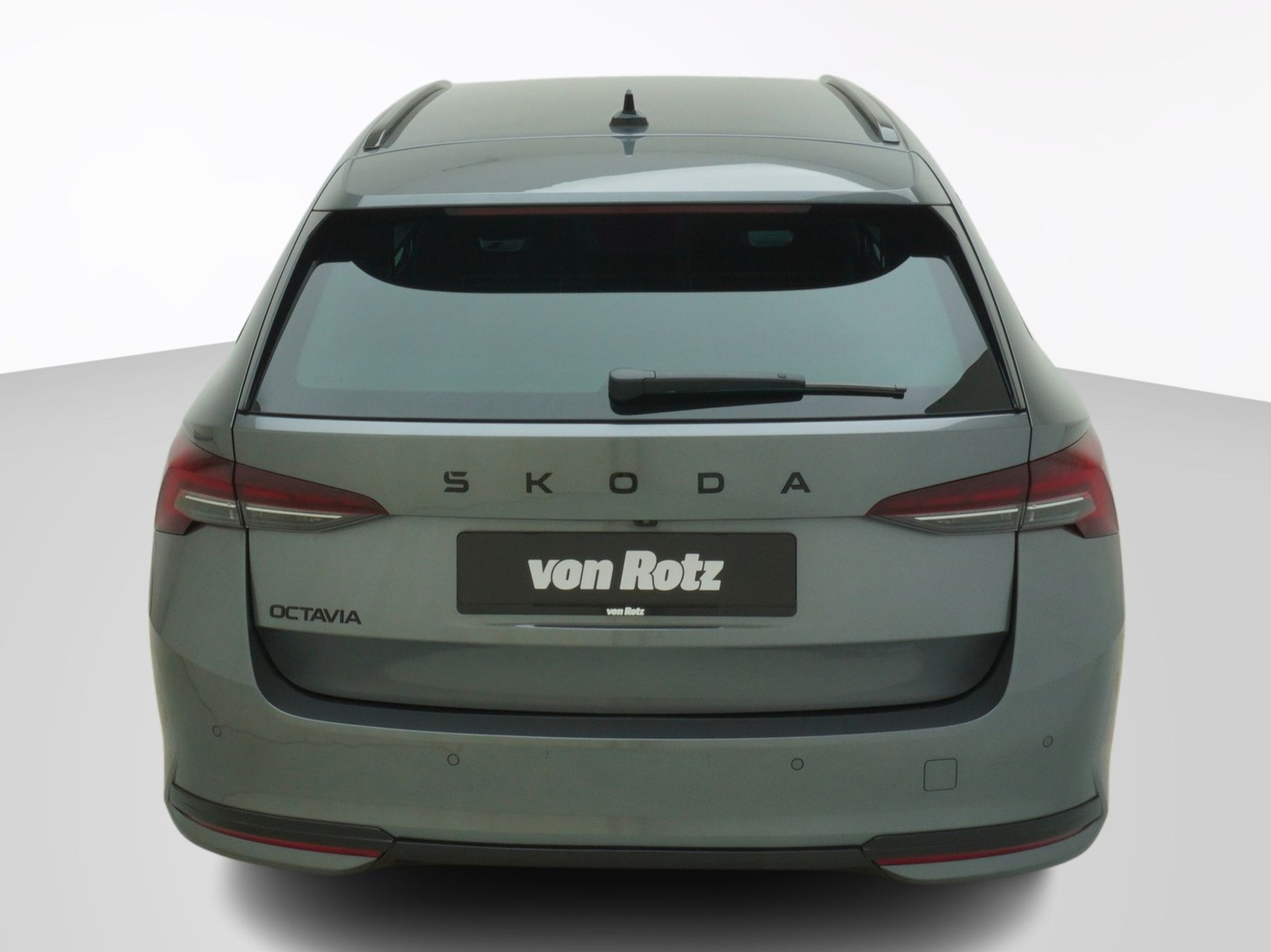 listing desktop thumbnail image 2