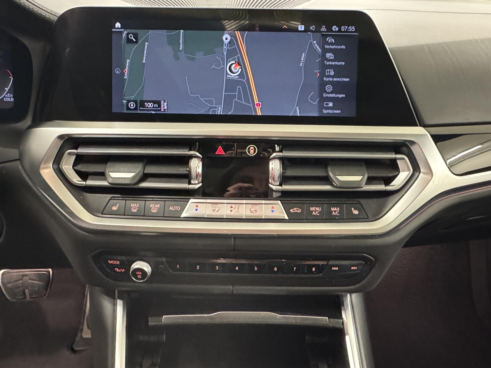 listing desktop thumbnail image 16