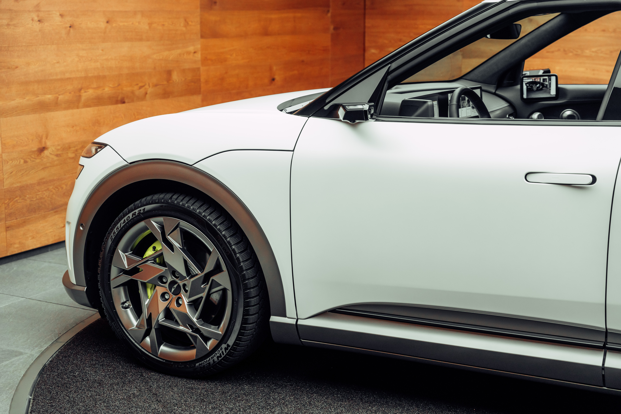 listing desktop thumbnail image 26