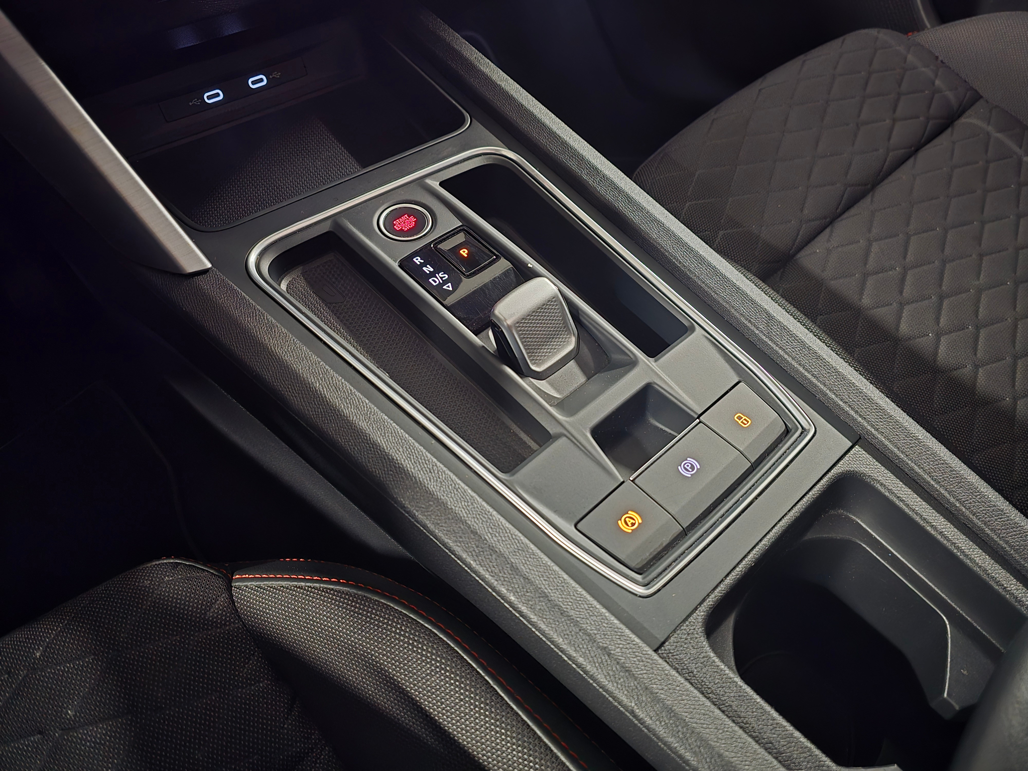 listing desktop thumbnail image 15