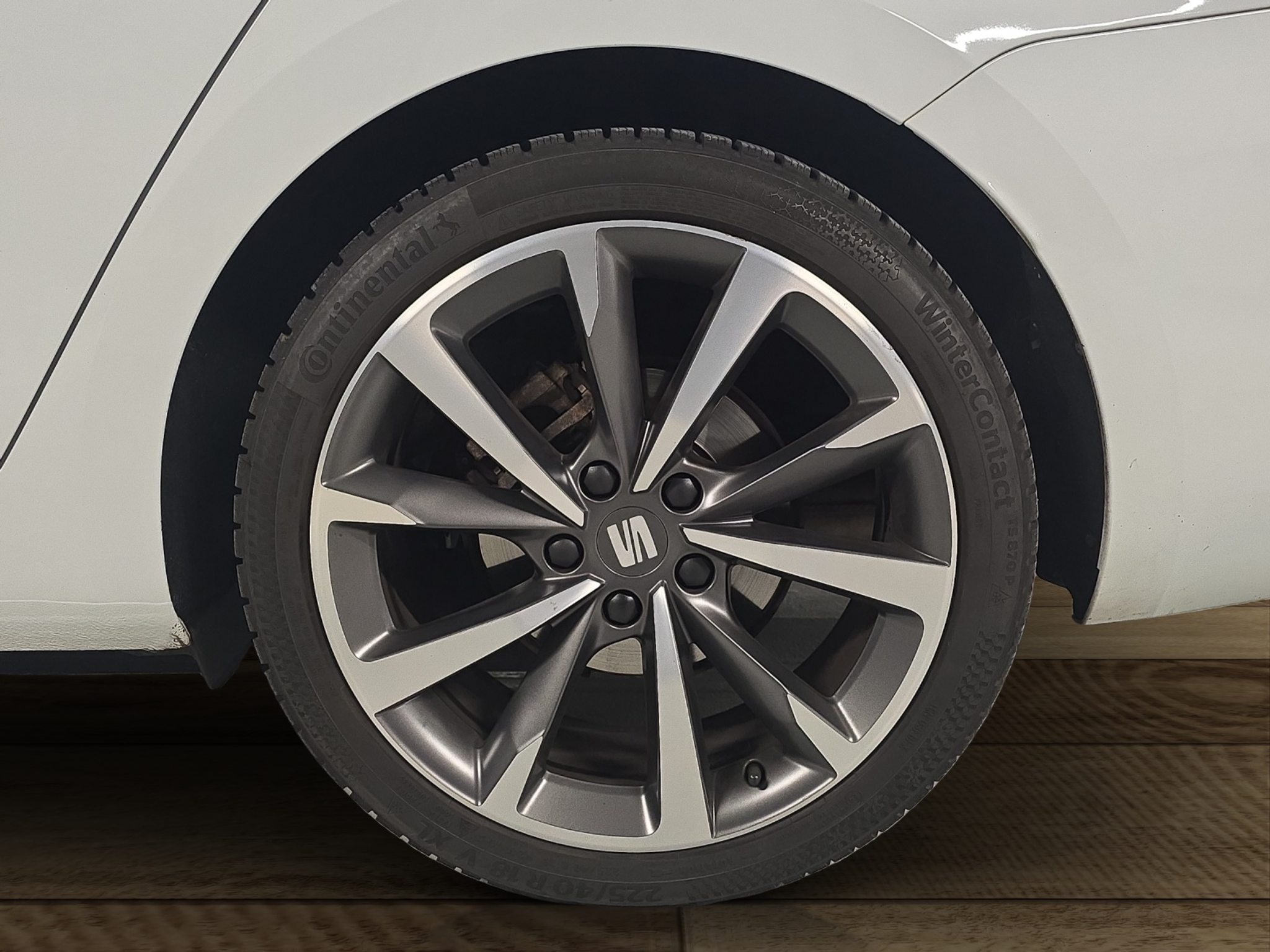 listing desktop thumbnail image 24