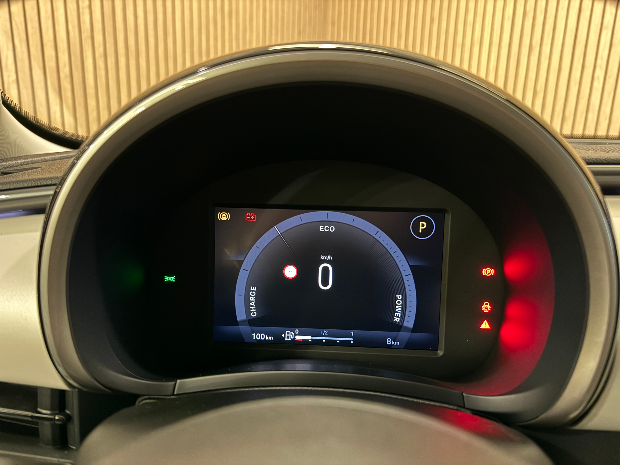 listing desktop thumbnail image 11