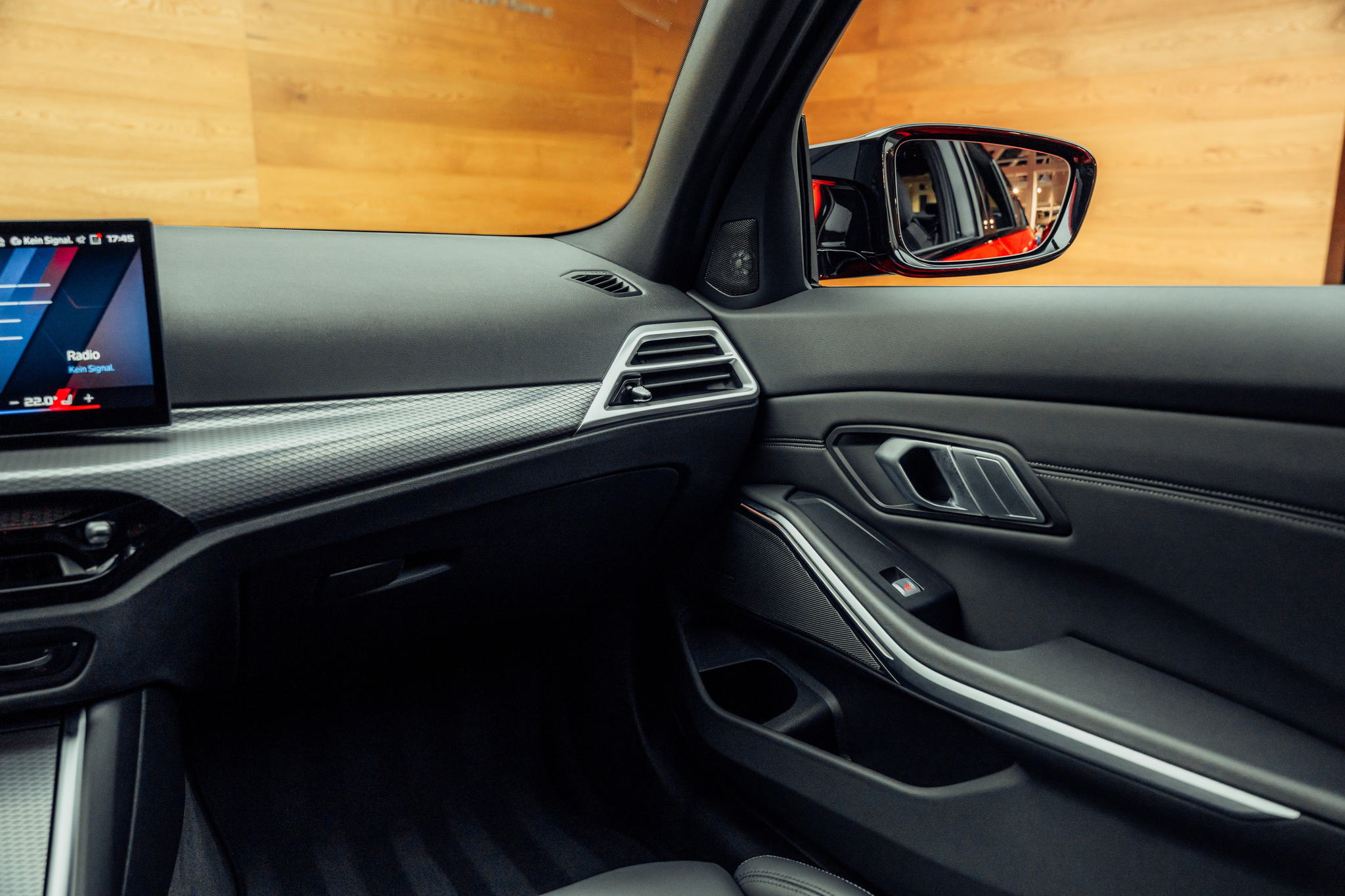 listing desktop thumbnail image 11